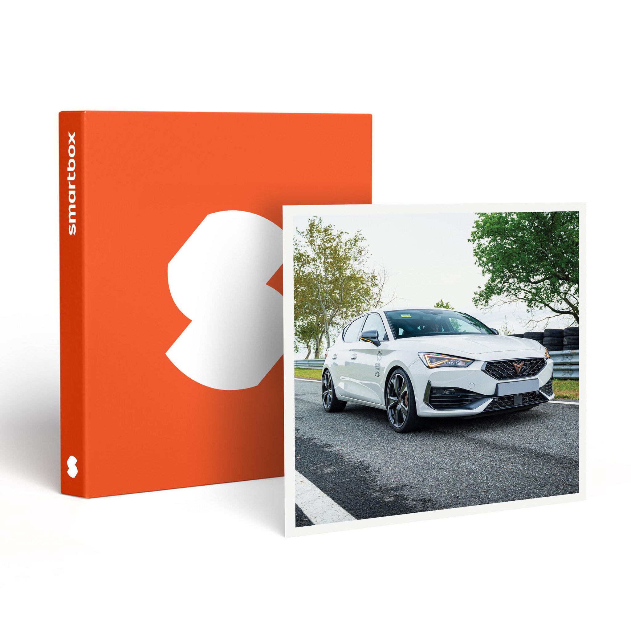 Smartbox Stage de pilotage : 8 tours sur le circuit de haute saintonge en bmw superberline 2.0 - coffret cadeau sport & aventure