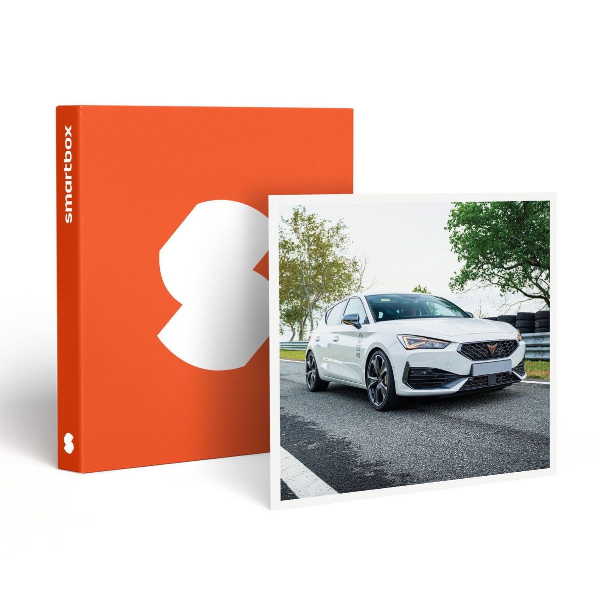 Smartbox Stage de pilotage : 8 tours sur le circuit de Haute Saintonge en BMW Superberline 2.0 - Coffret Cadeau Sport & Aventure