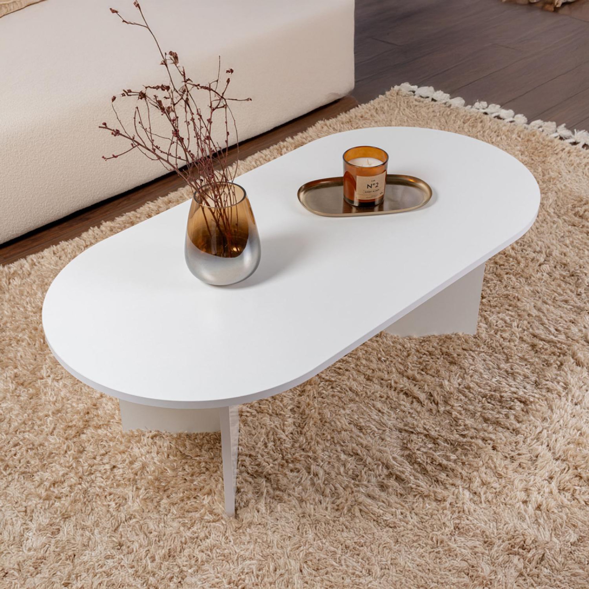 Voir la diapositive 6 : CONCEPT USINE Table basse ovale blanche 119x60cm azos