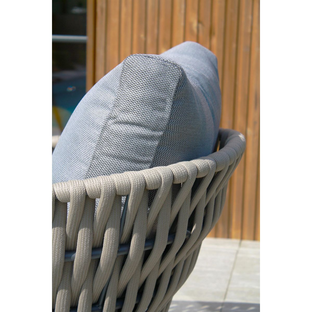 DCB GARDEN Salon bas de jardin en corde tissé taupe et anthracite  4 places CAPRI