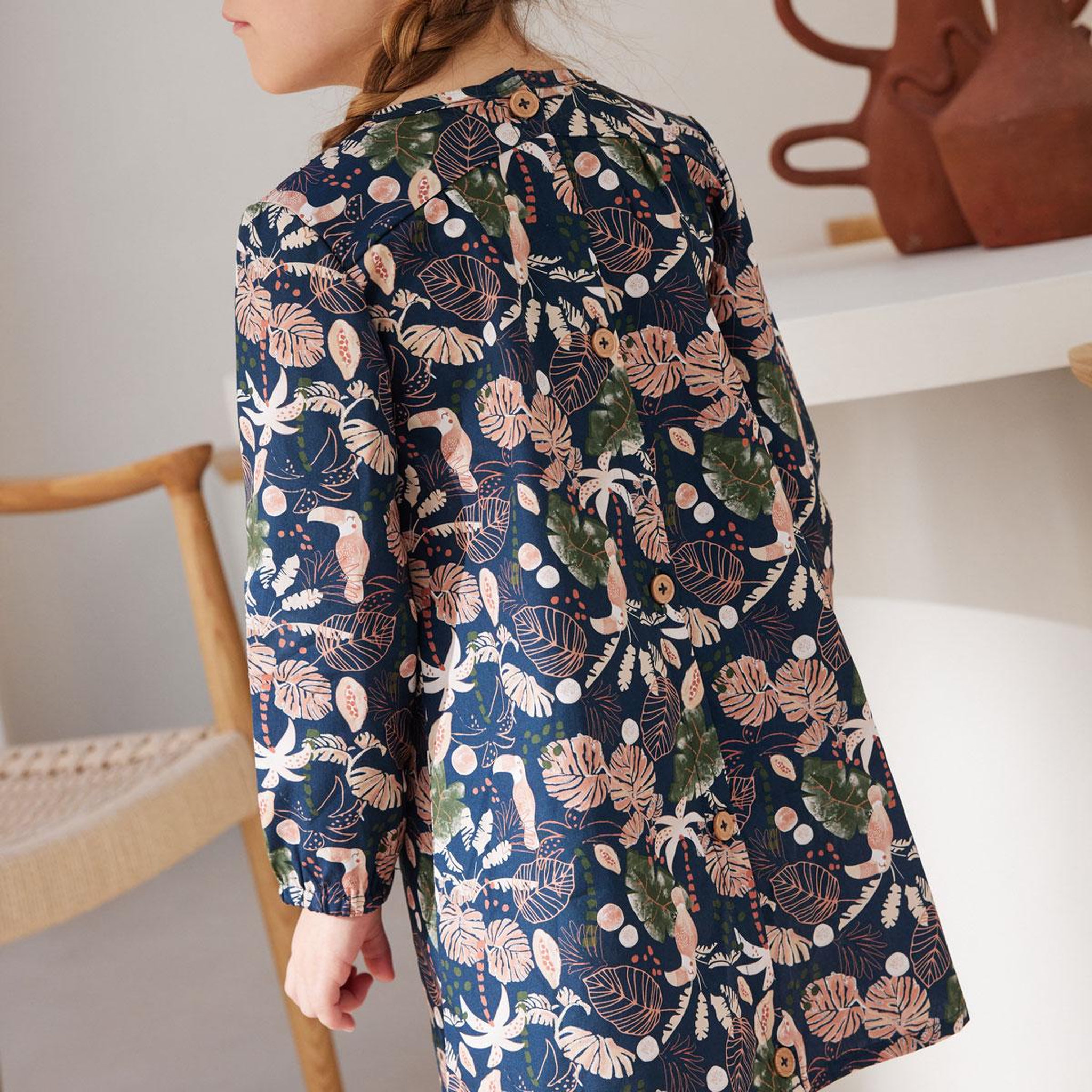 Voir la diapositive 5 : Petit Béguin Robe bébé Para