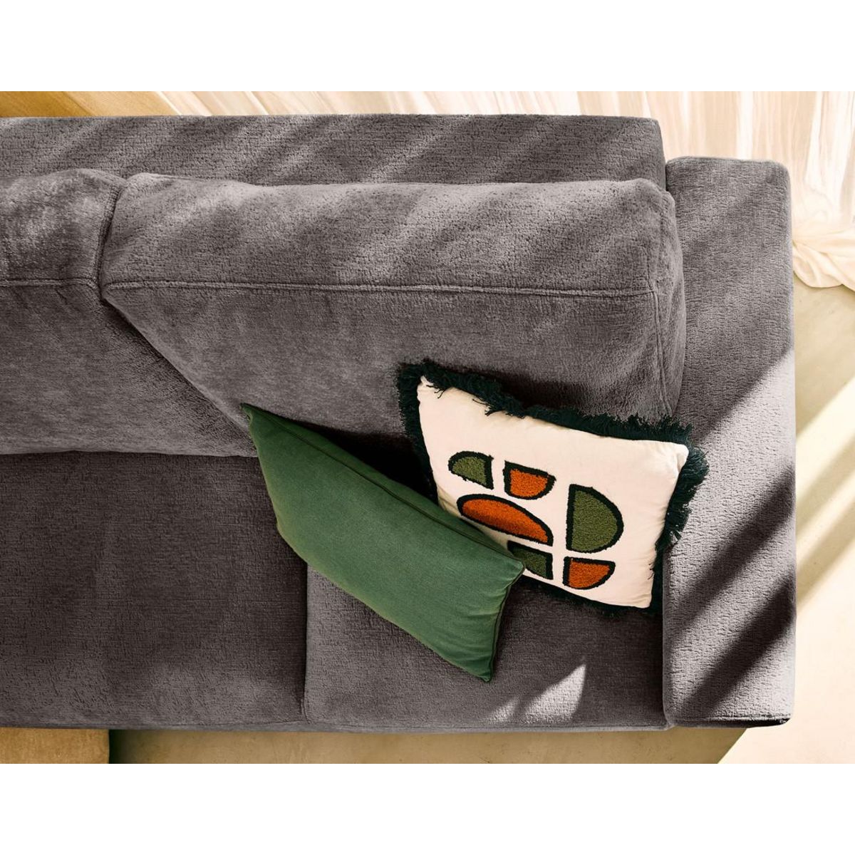 LISA DESIGN Livy - canapé d'angle réversible 4 places convertible avec coffre en velours texturé