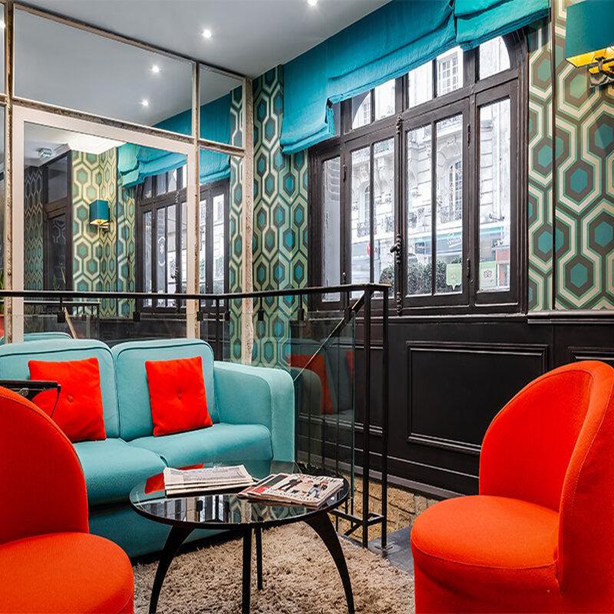Voir la diapositive 2 : Smartbox 2 jours en hôtel de charme dans le 17e arrondissement de paris - coffret cadeau séjour