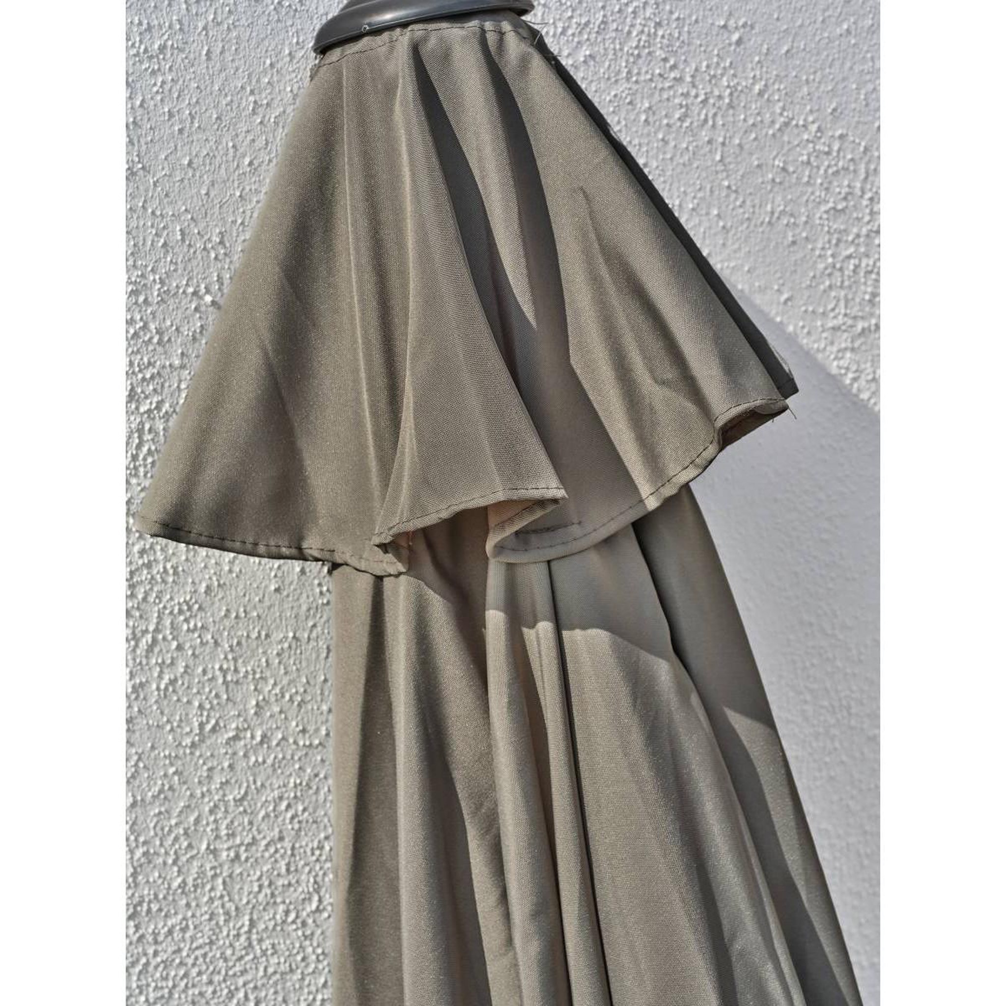 Voir la diapositive 6 : DCB GARDEN Parasol Inclinable à Manivelle  Marbella  270cm Kaki