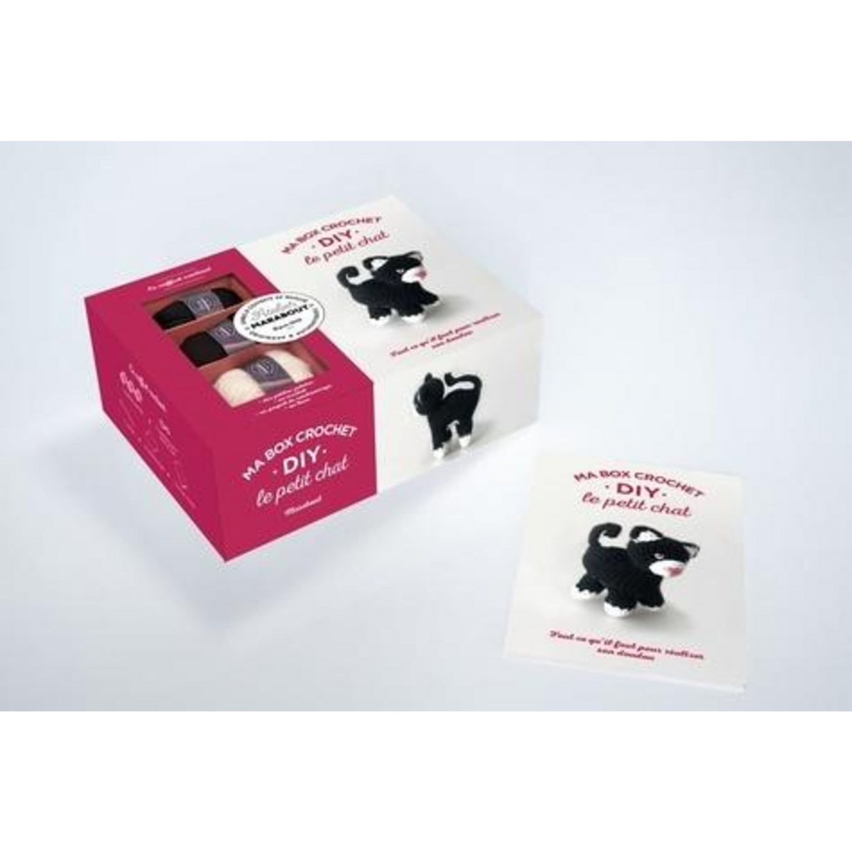BOX CROCHET DIY LE PETIT CHAT. AVEC 3 PETITES PELOTES, 1 CROCHET, 1 PAQUET DE REMBOURRAGE, Bayard Marie-Noëlle