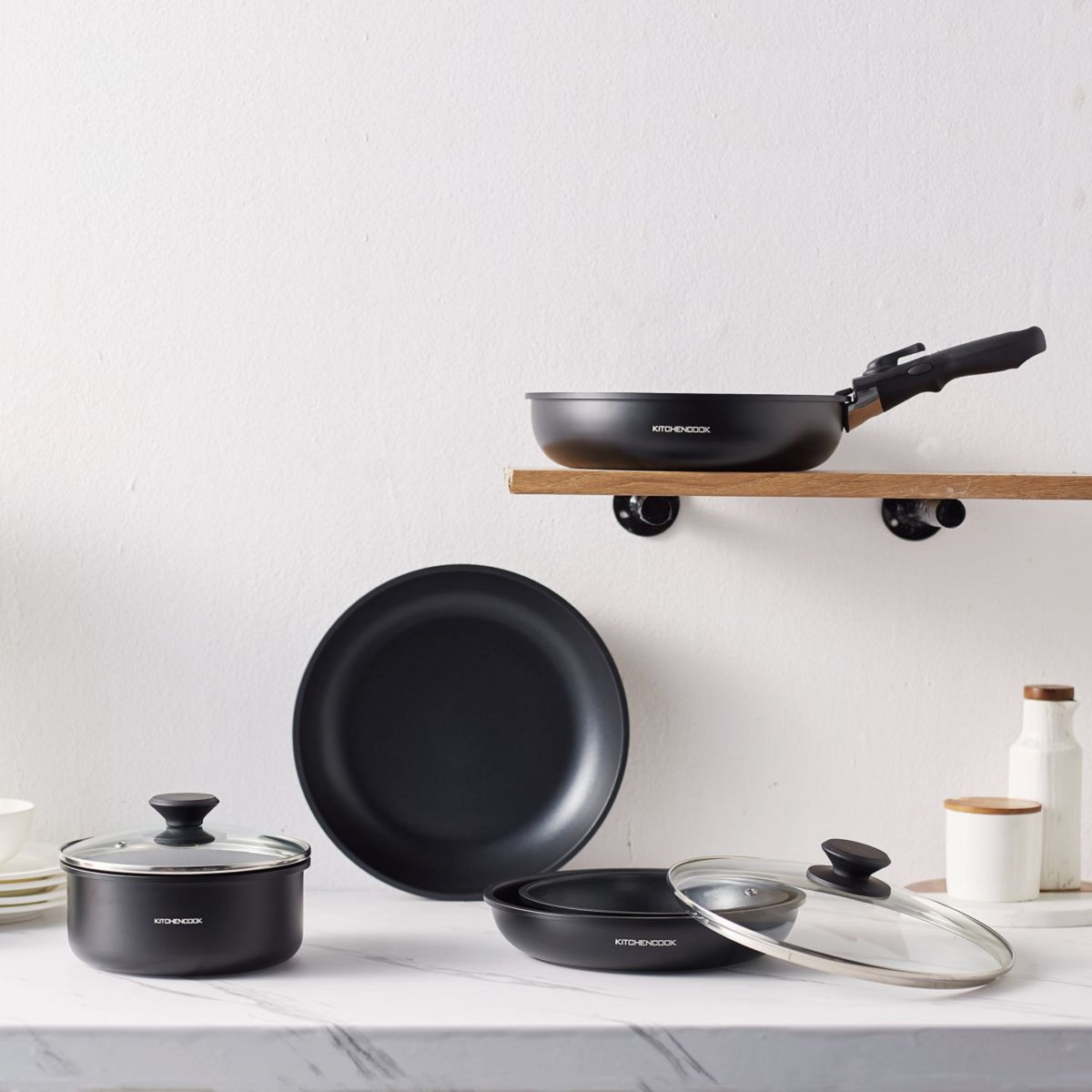 KITCHEN COOK Batterie de cuisine induction 8 pièces noire