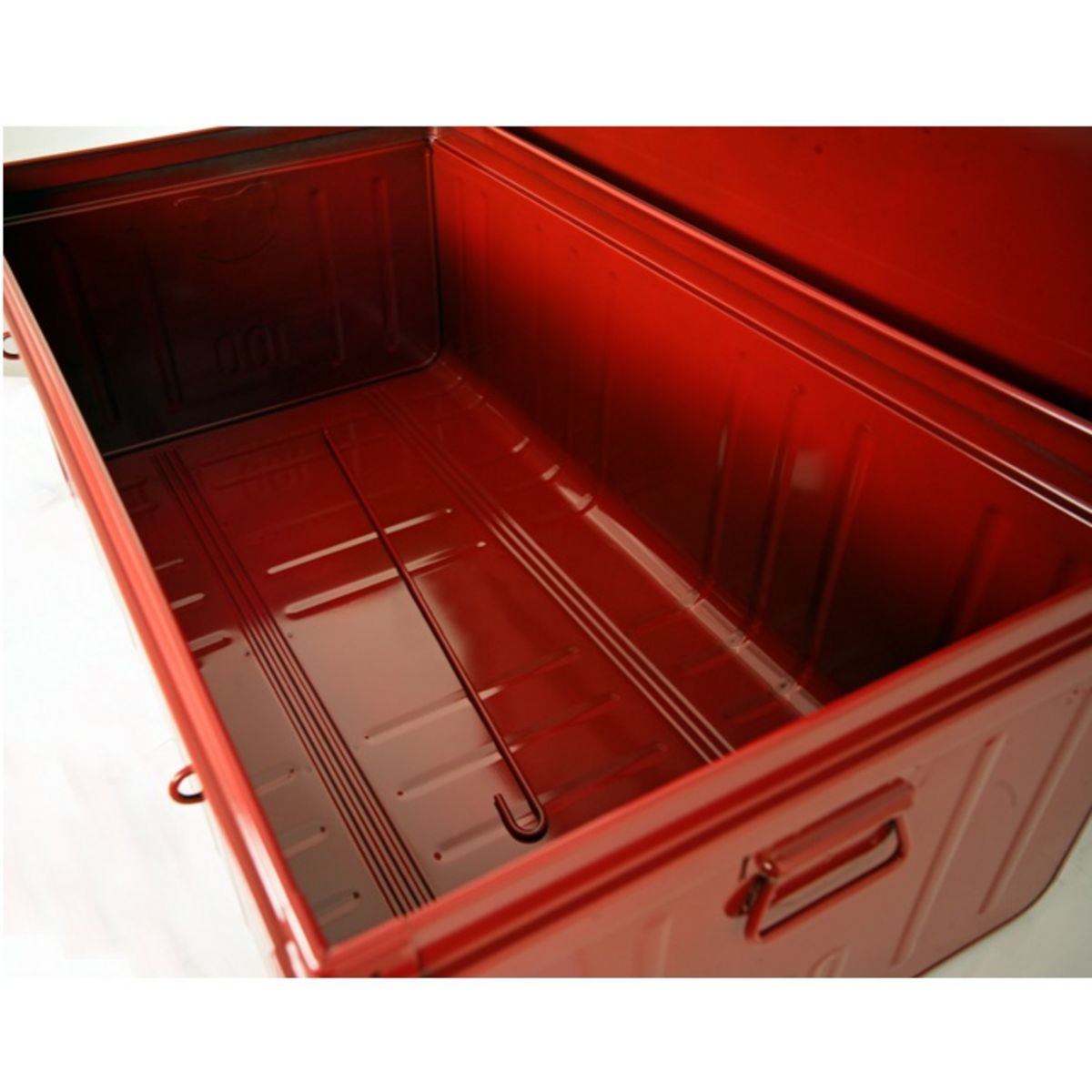 PIERRE HENRY Malle de rangement métallique 