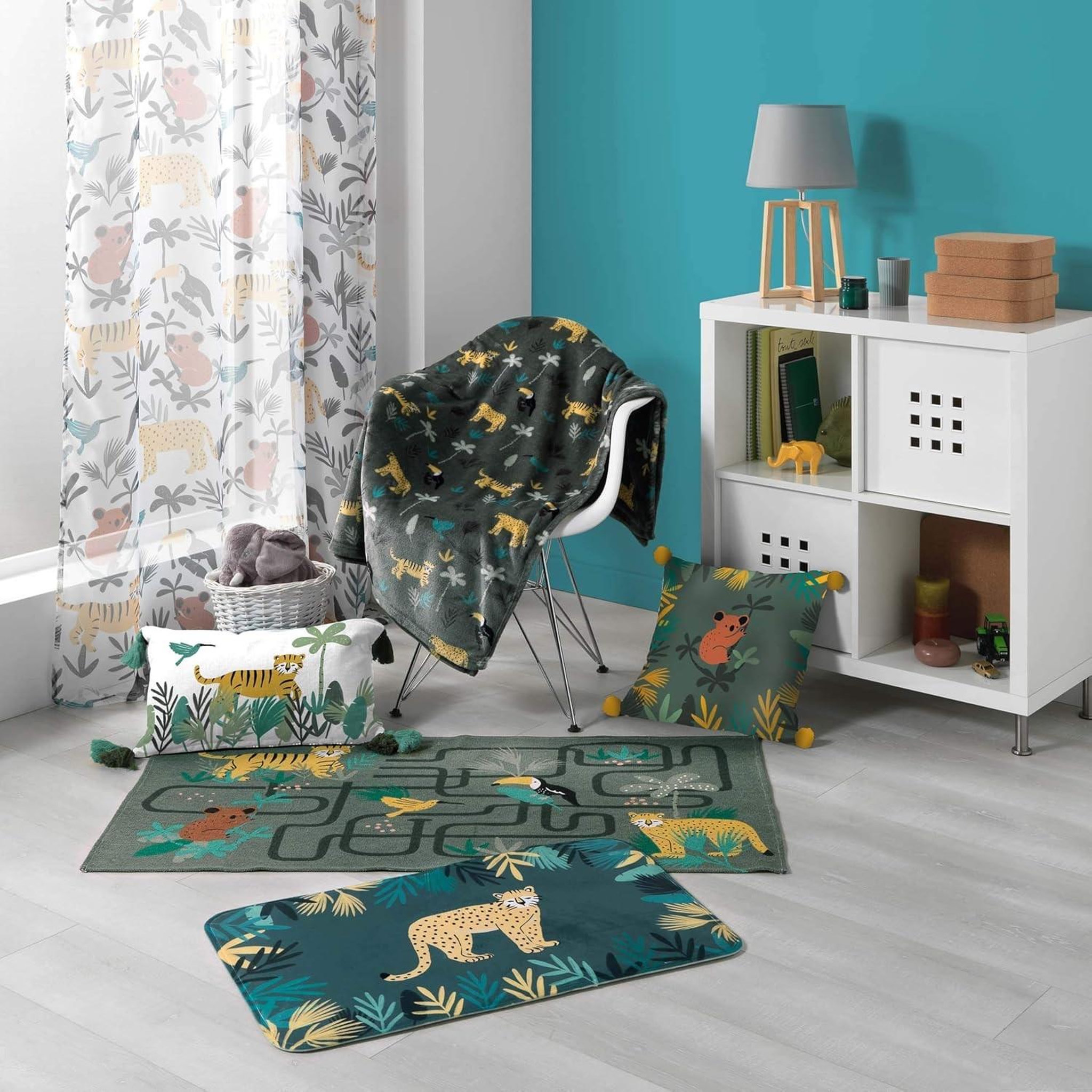 Voir la diapositive 3 : Eden Tapis enfant animaux jungle circuit