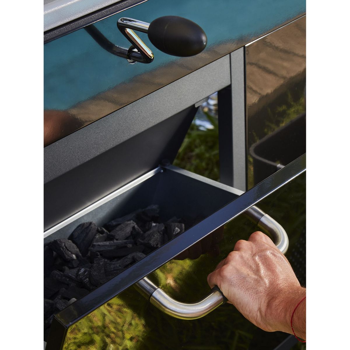 BRASERO Barbecue charbon de bois et plancha gaz 3 brûleurs + 1 brûleur latéral