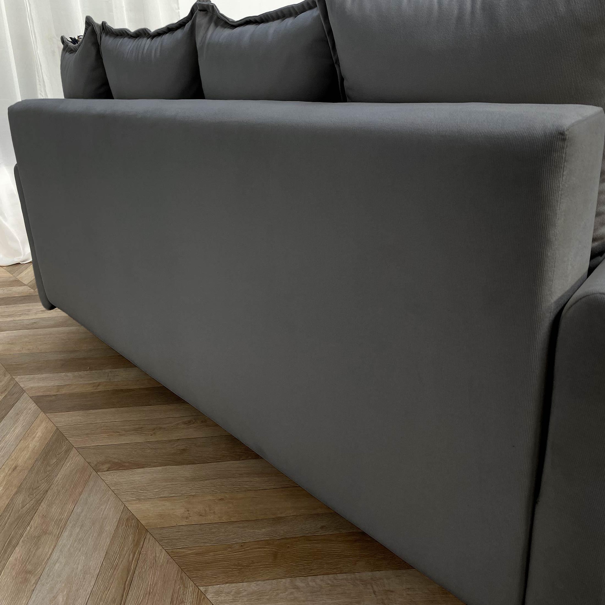 Voir la diapositive 6 : LISA DESIGN Apia - canapé 3 places - convertible avec coffre - en velours