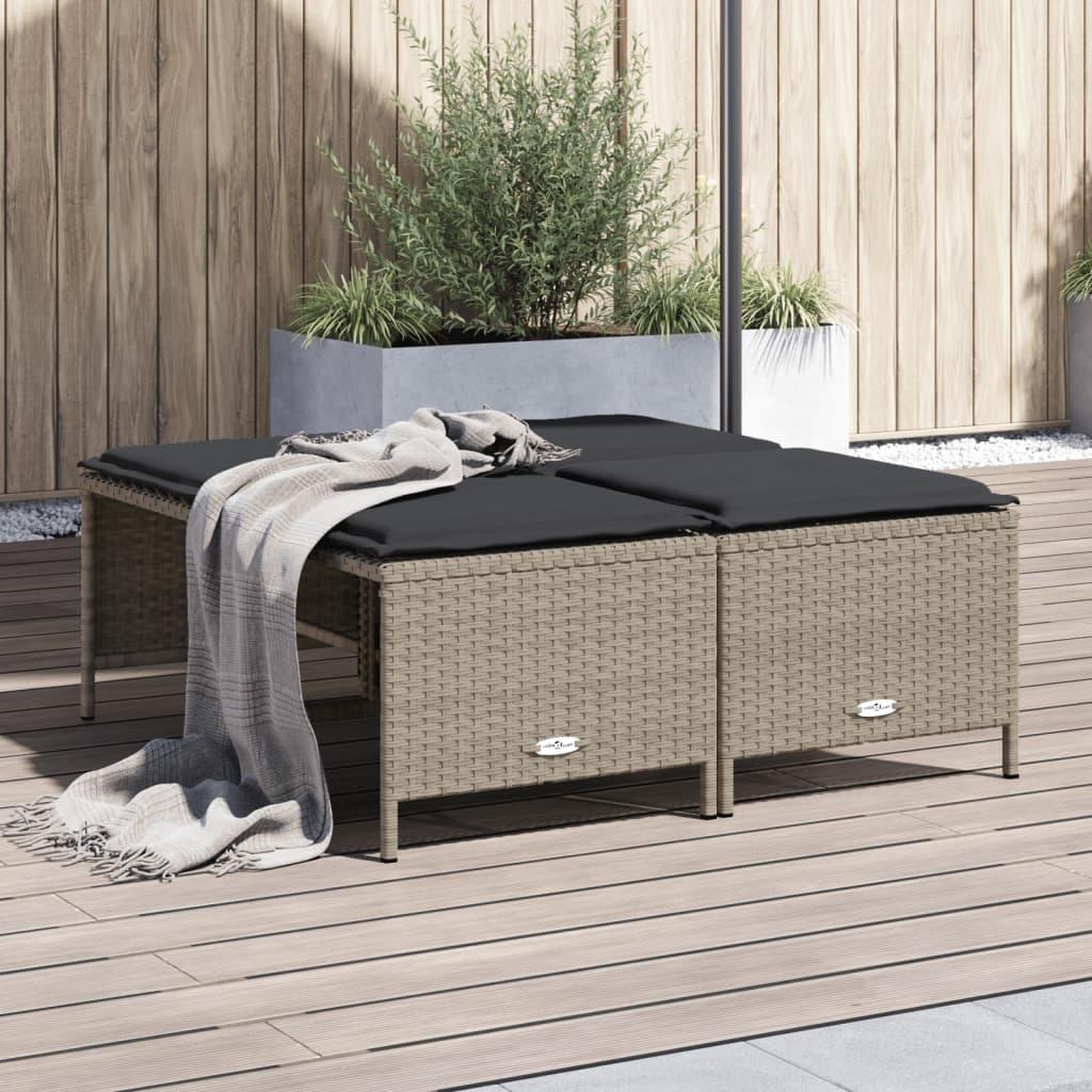 VIDAXL Tabourets de jardin avec coussins lot de 4 gris clair rotin