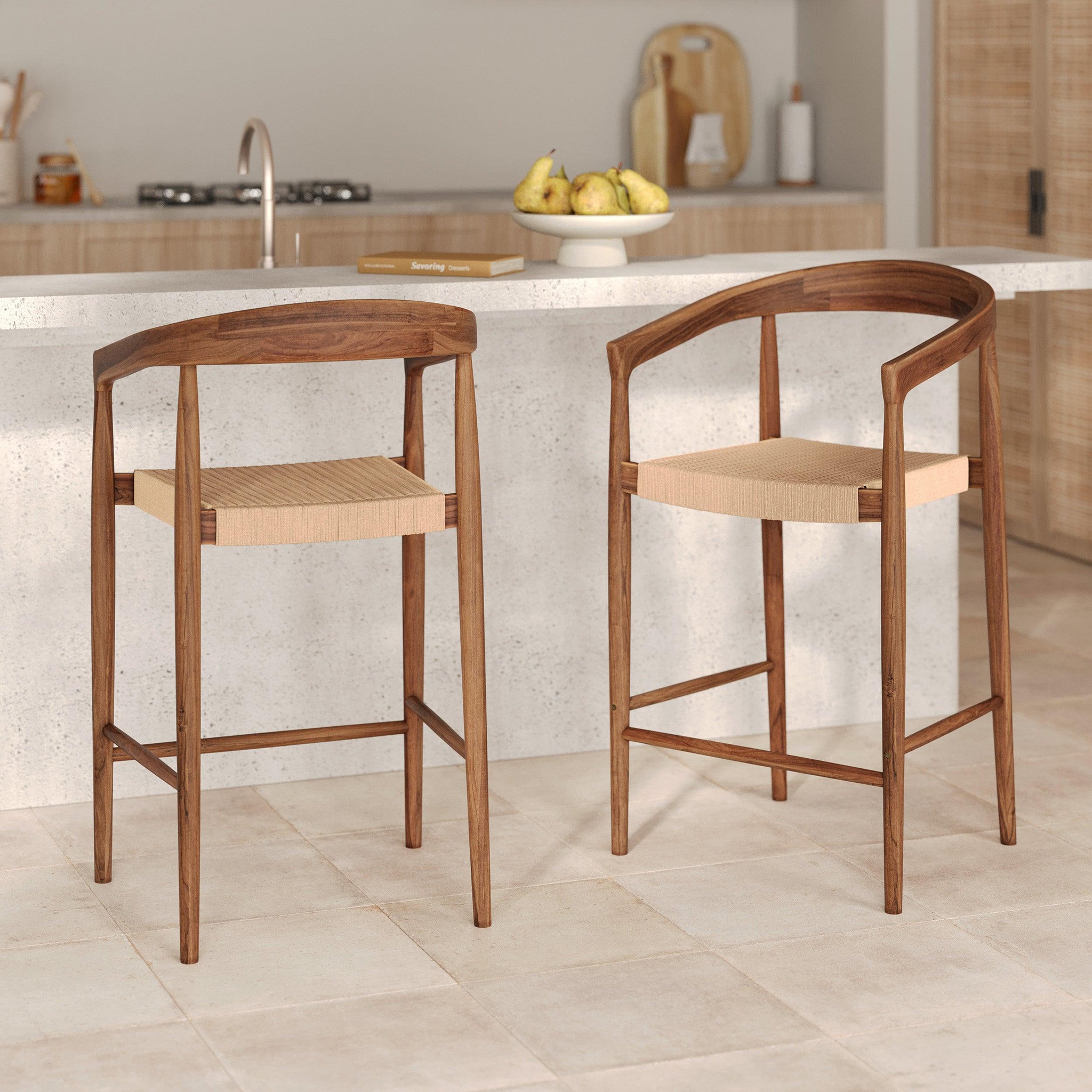 Voir la diapositive 2 : MAISON PAVANE Lot de 2 chaises pour îlot central 65 cm-bali