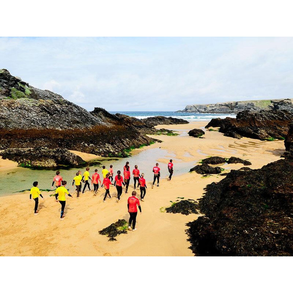 Smartbox 3 sessions de surf d'1h30 à Belle-île-en-Mer - Coffret Cadeau Sport & Aventure