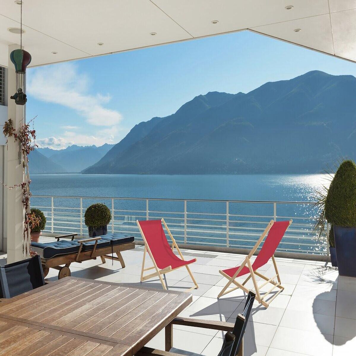 Habitat et Jardin Lot de 2 transat en bois  Chilienne  - 107 x 56.5 x 81 cm - Rouge