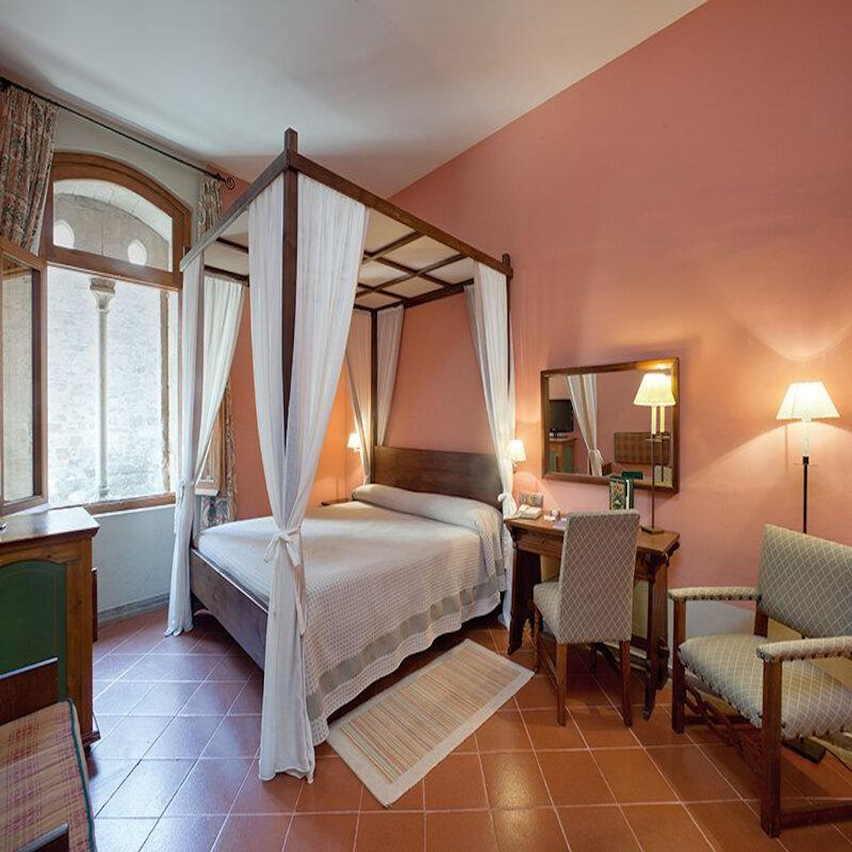 Smartbox Élégant séjour ibérique : 2 nuits dans une demeure d'époque en Espagne - Coffret Cadeau Séjour