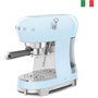 Voir la diapositive 4 : SMEG Machine à expresso ECF02PBEU