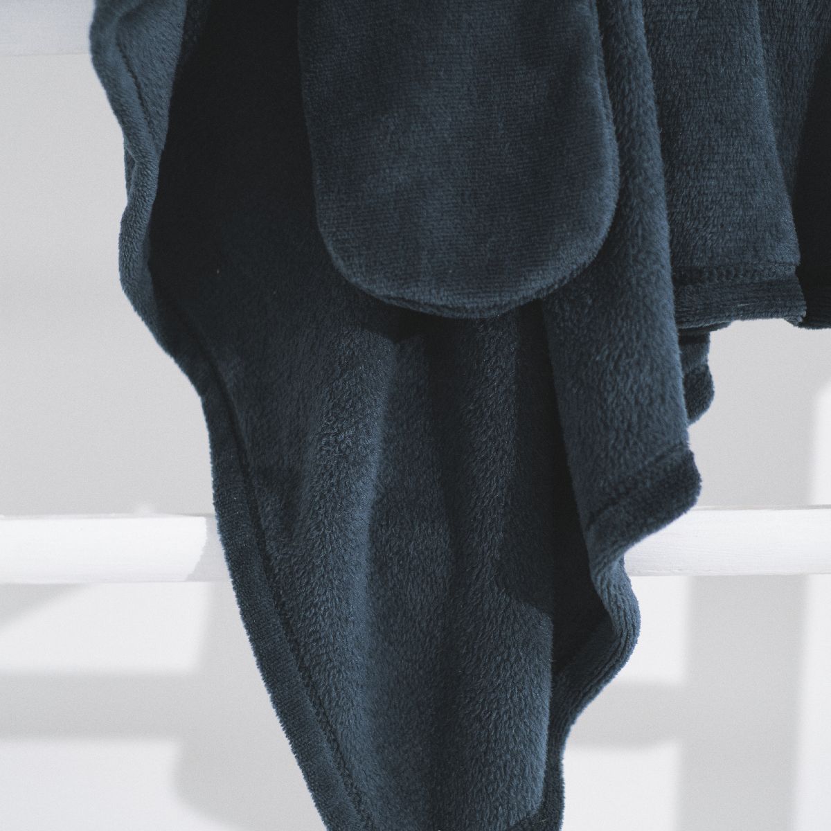 TODAY Plaid TV à capuche doux et moelleux en polyester 