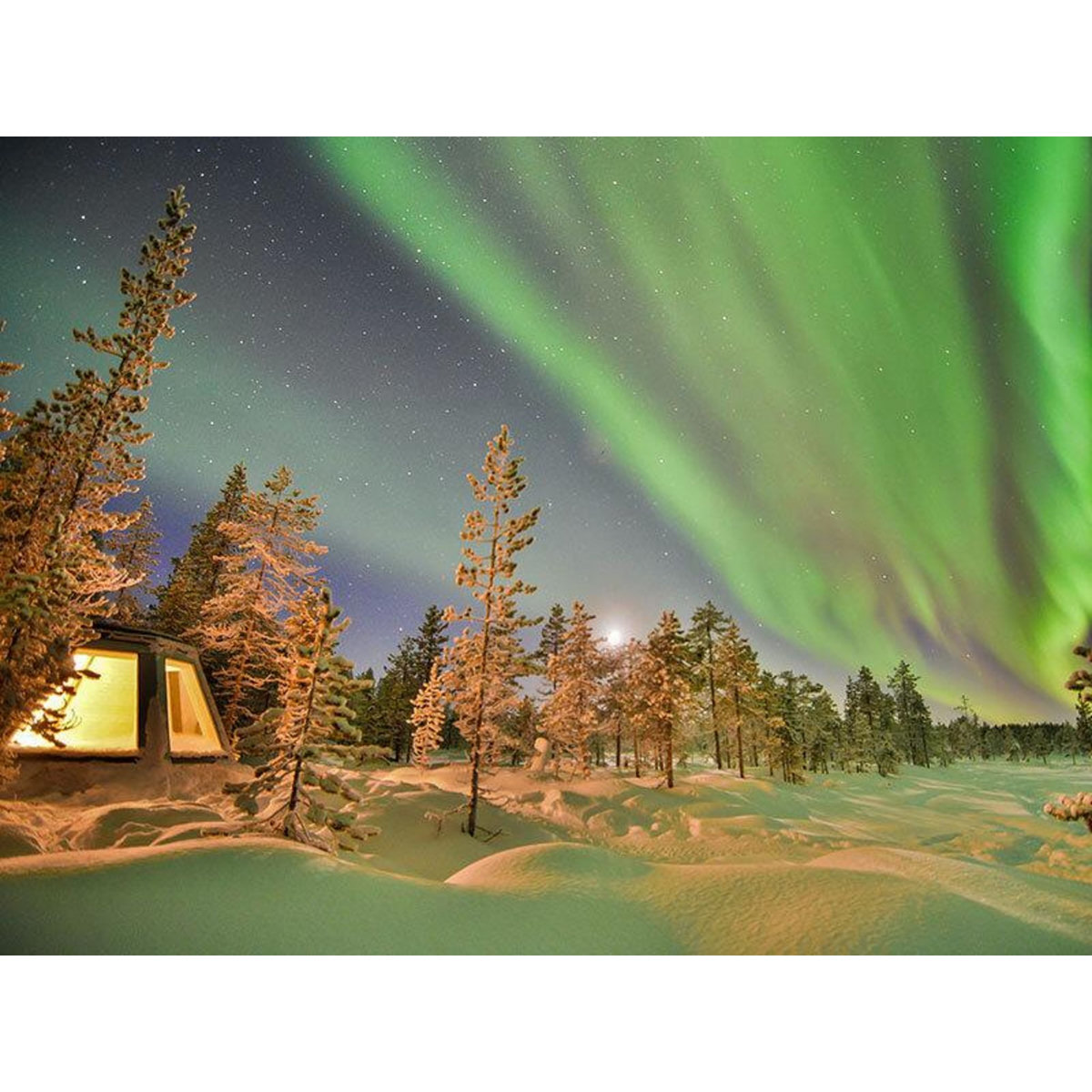 Smartbox 3 jours en Suède : observation des aurores boréales et balade en chiens de traîneau pour 2 personnes - Coffret Cadeau Séjour