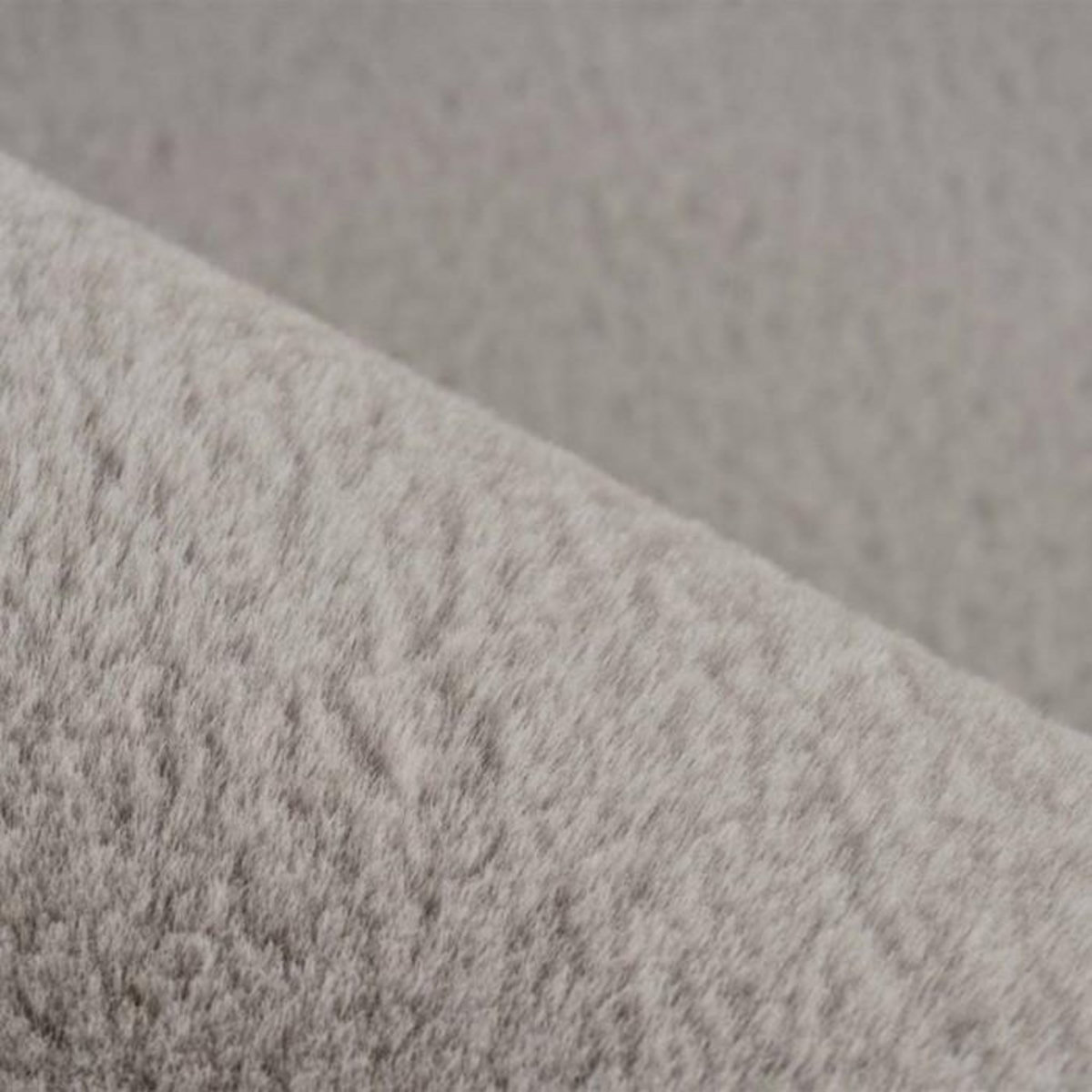 Paris Prix Tapis Uni Doux Poils Longs  Rabbit  60x90cm Argent