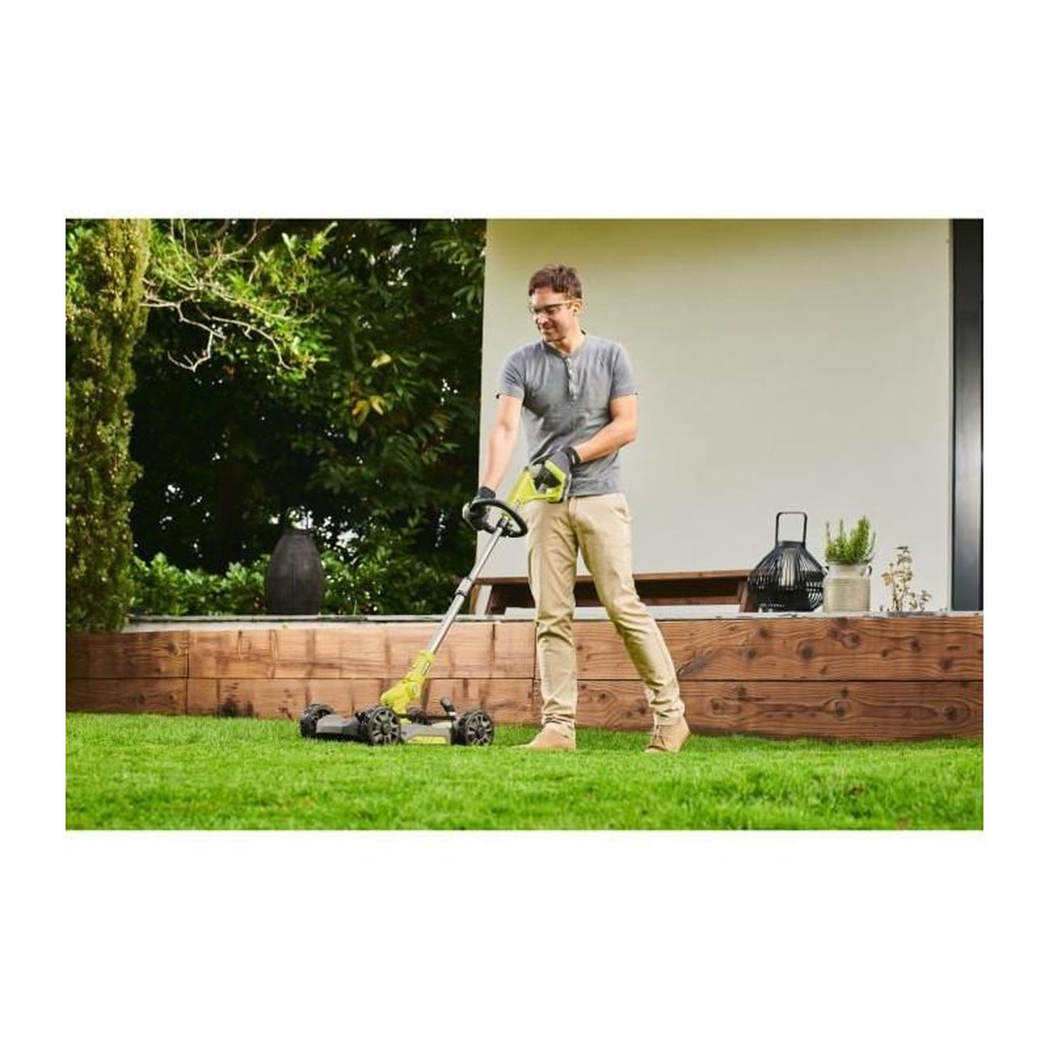 Voir la diapositive 5 : Ryobi Tondeuse 3 en 1 RYOBI - RY18LMC30A-0 - 18V One+ - coupe 30 cm - Sans batterie ni chargeur
