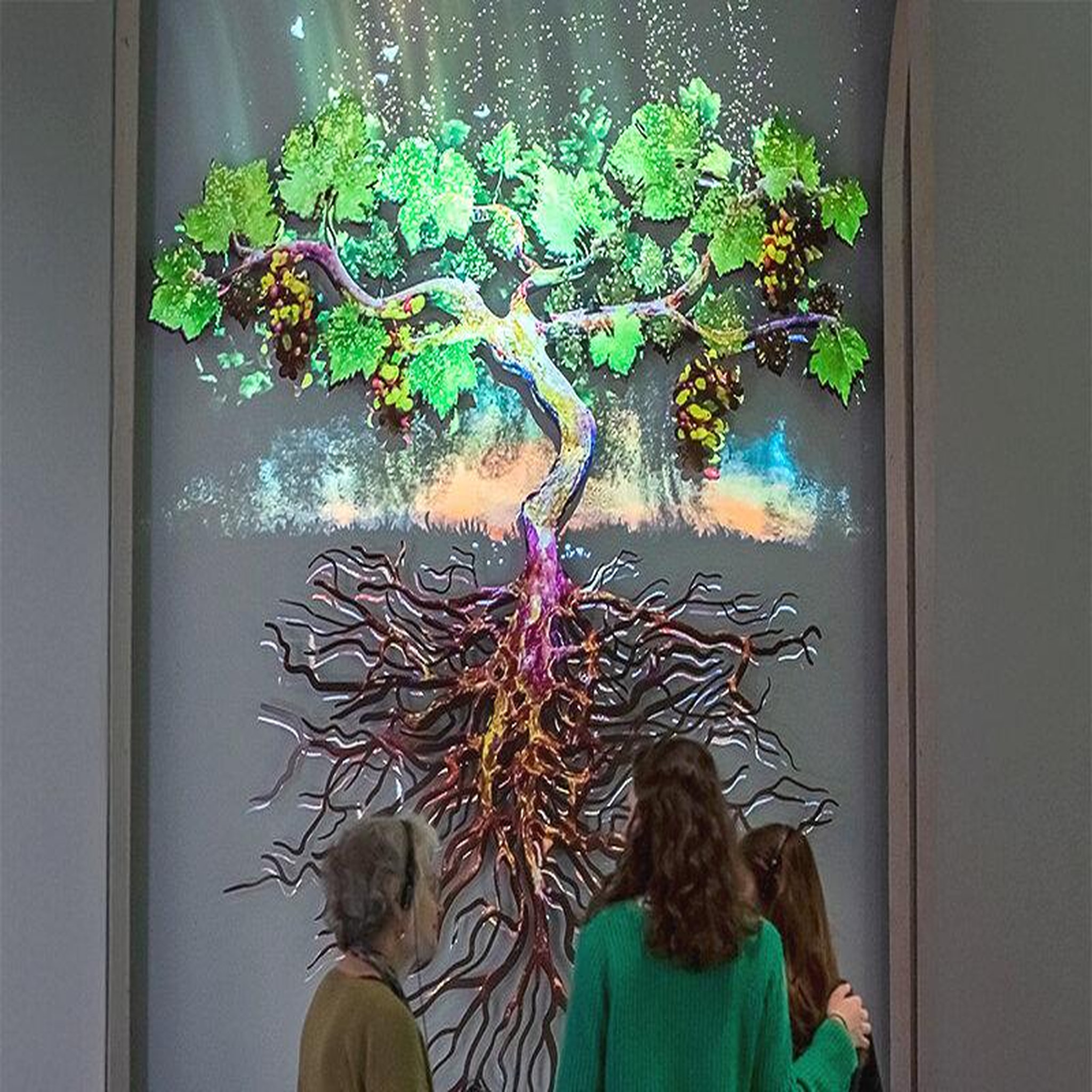 Voir la diapositive 6 : Smartbox Sortie culturelle en famille à la cité du vin à bordeaux pour 2 adultes et 1 enfant - coffret cadeau sport & aventure