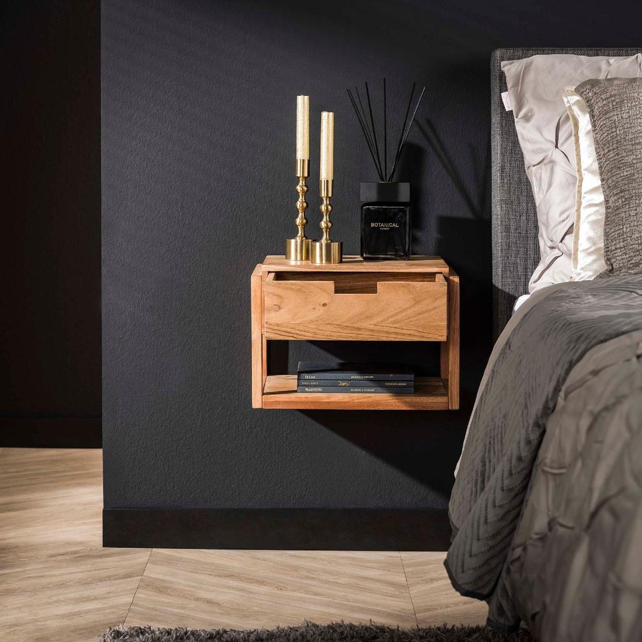 Voir la diapositive 3 : JLC KREATION Table de chevet en bois massif aeria