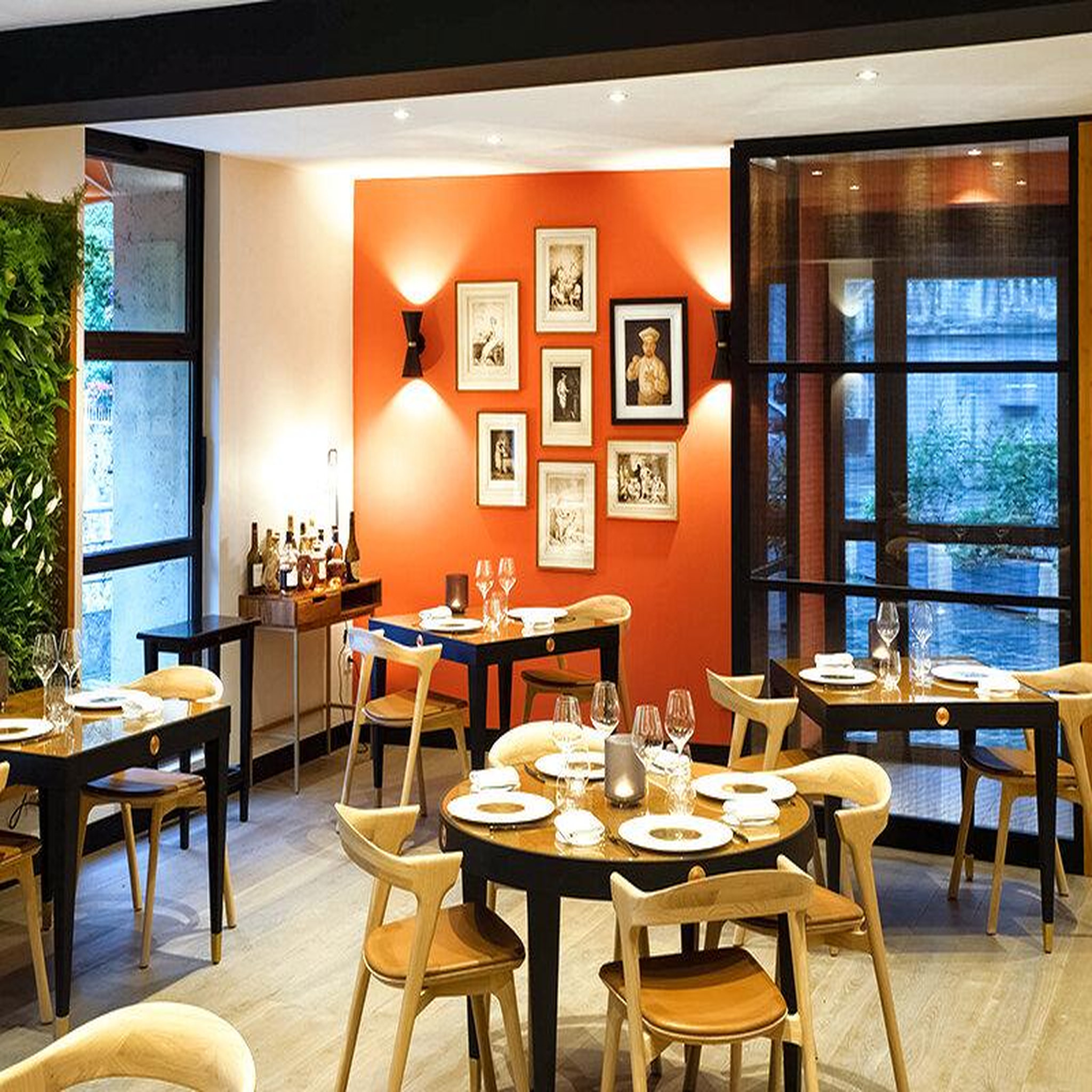 Voir la diapositive 2 : Smartbox Menu 5 plats avec vin dans un restaurant primé à lastours - coffret cadeau gastronomie