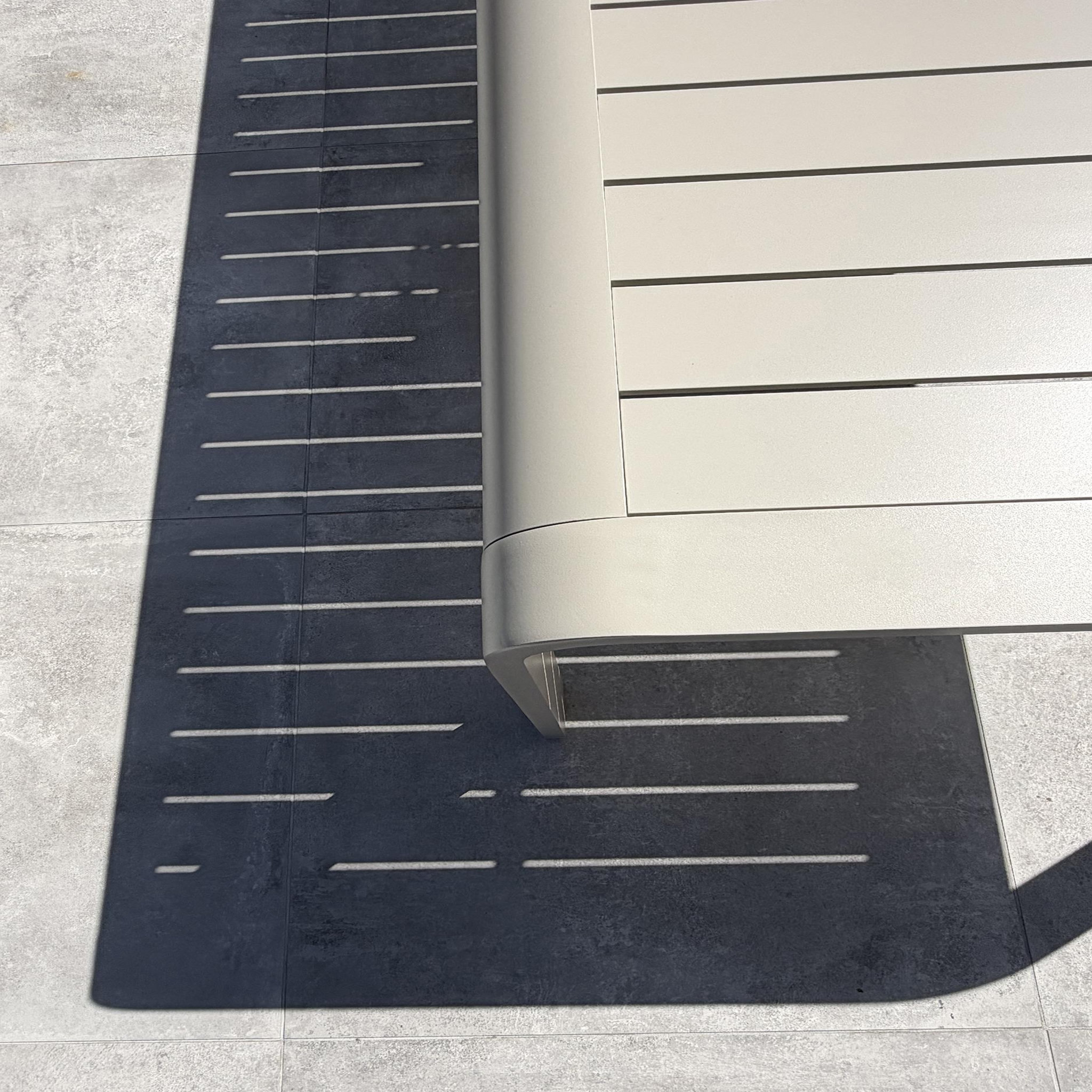 Voir la diapositive 6 : DCB GARDEN Table de jardin en aluminium
