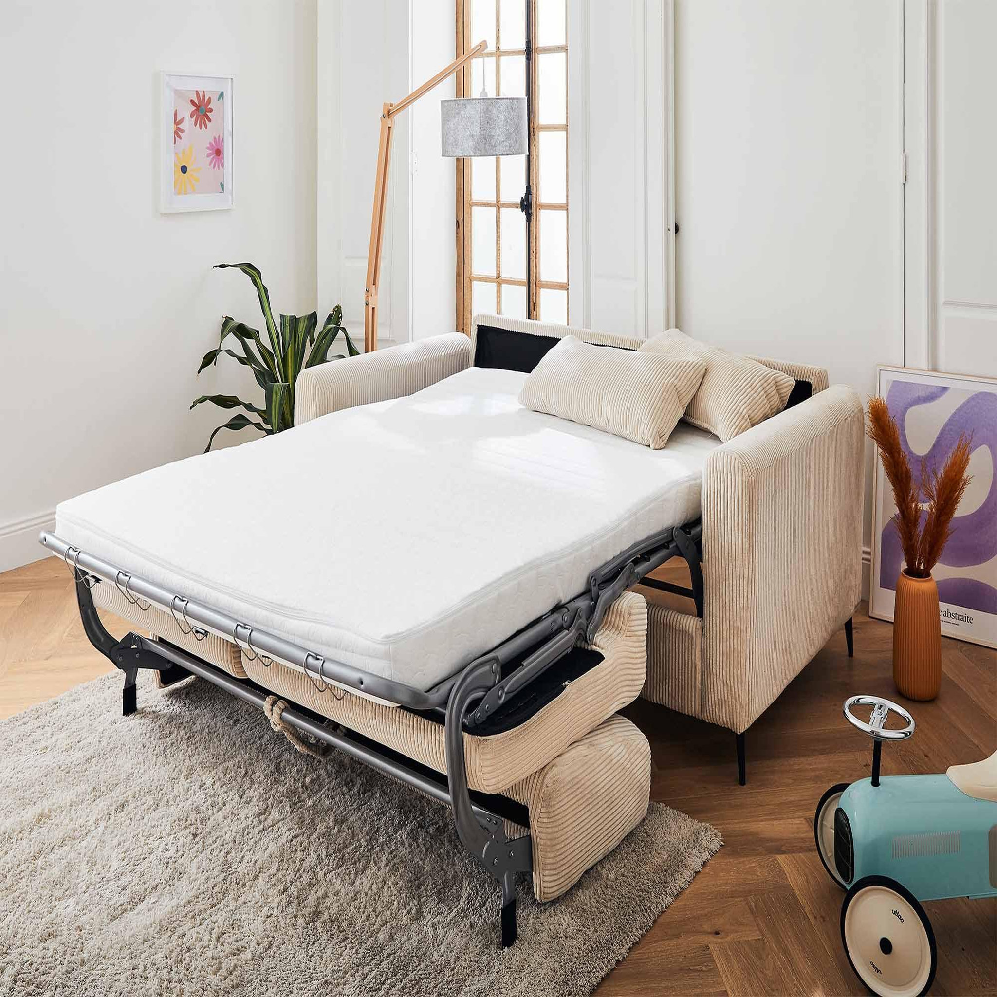 Voir la diapositive 2 : LISA DESIGN Owen - canapé 3 places convertible express couchage quotidien 140 cm matelas 12 cm en velours côtelé