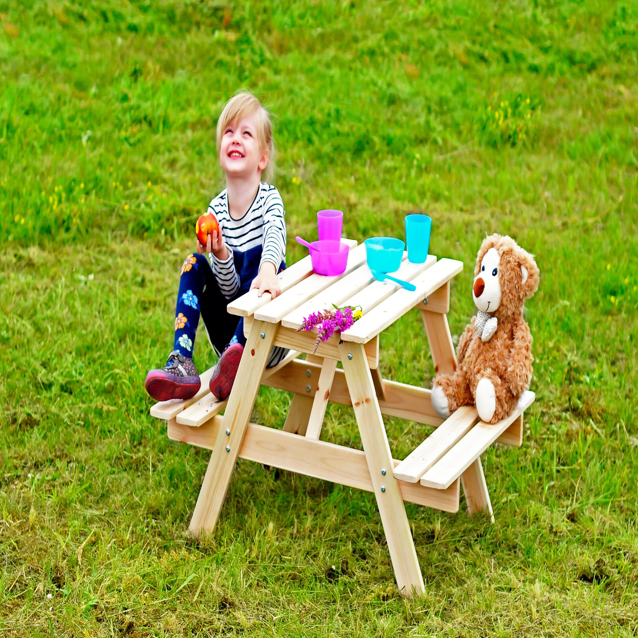 Voir la diapositive 3 : TIMBELA Table enfant en bois – table et chaise enfant - salon de jardin enfant 81x60xh50 cm m012-1