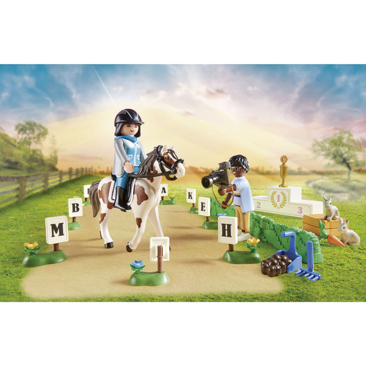 PLAYMOBIL 70996 - Parcours d'obstacles avec chevaux