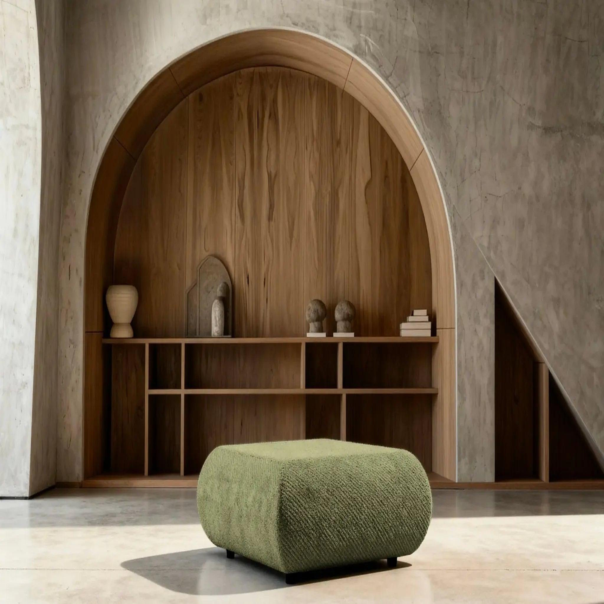 Voir la diapositive 5 : CASANOVA PARIS Levi - pouf tissu lisse