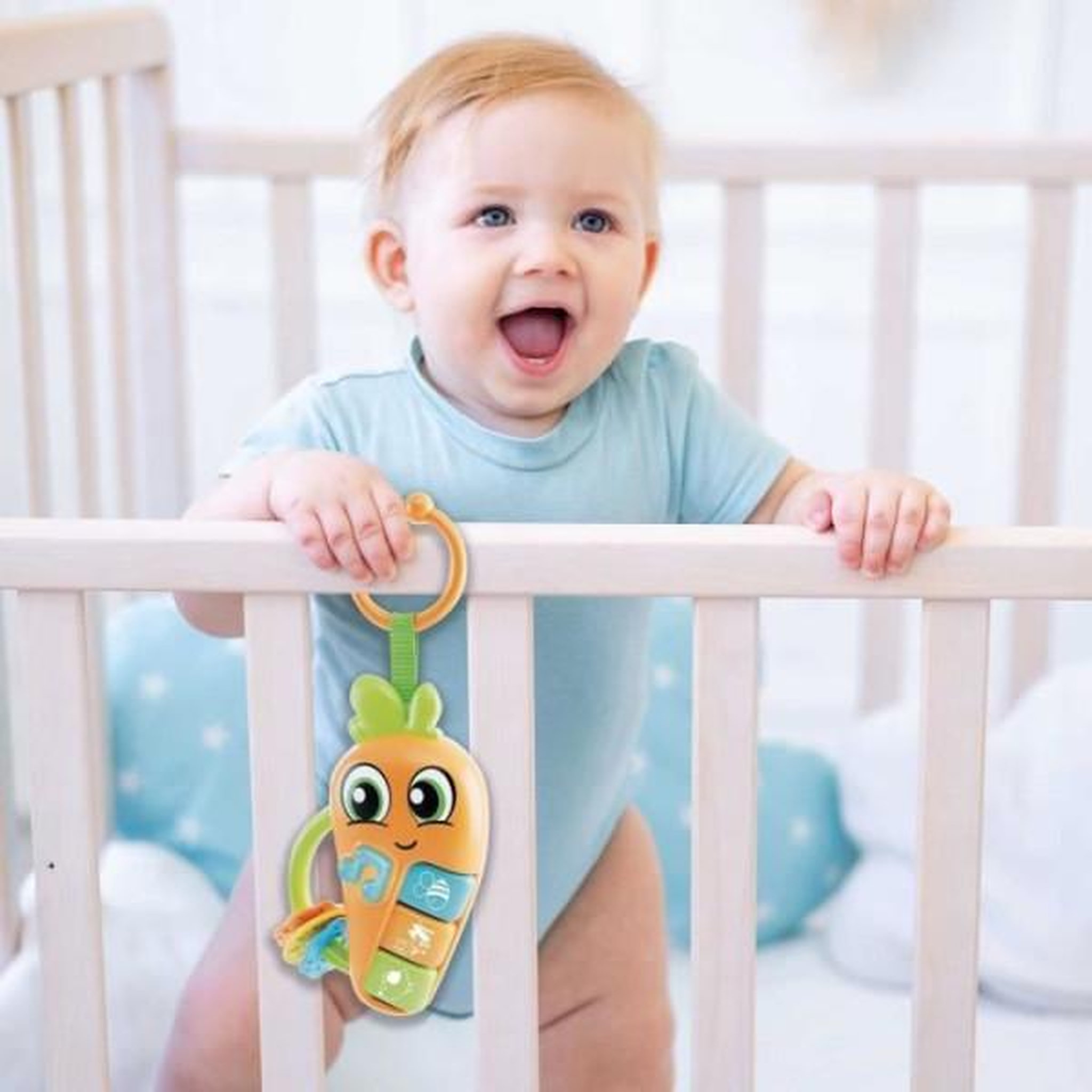 Voir la diapositive 3 : LISCIANI GIOCHI Carot - Hochet électronique - CAROTINA BABY - Mélodies et bruits d'animaux, Anneaux de dentition