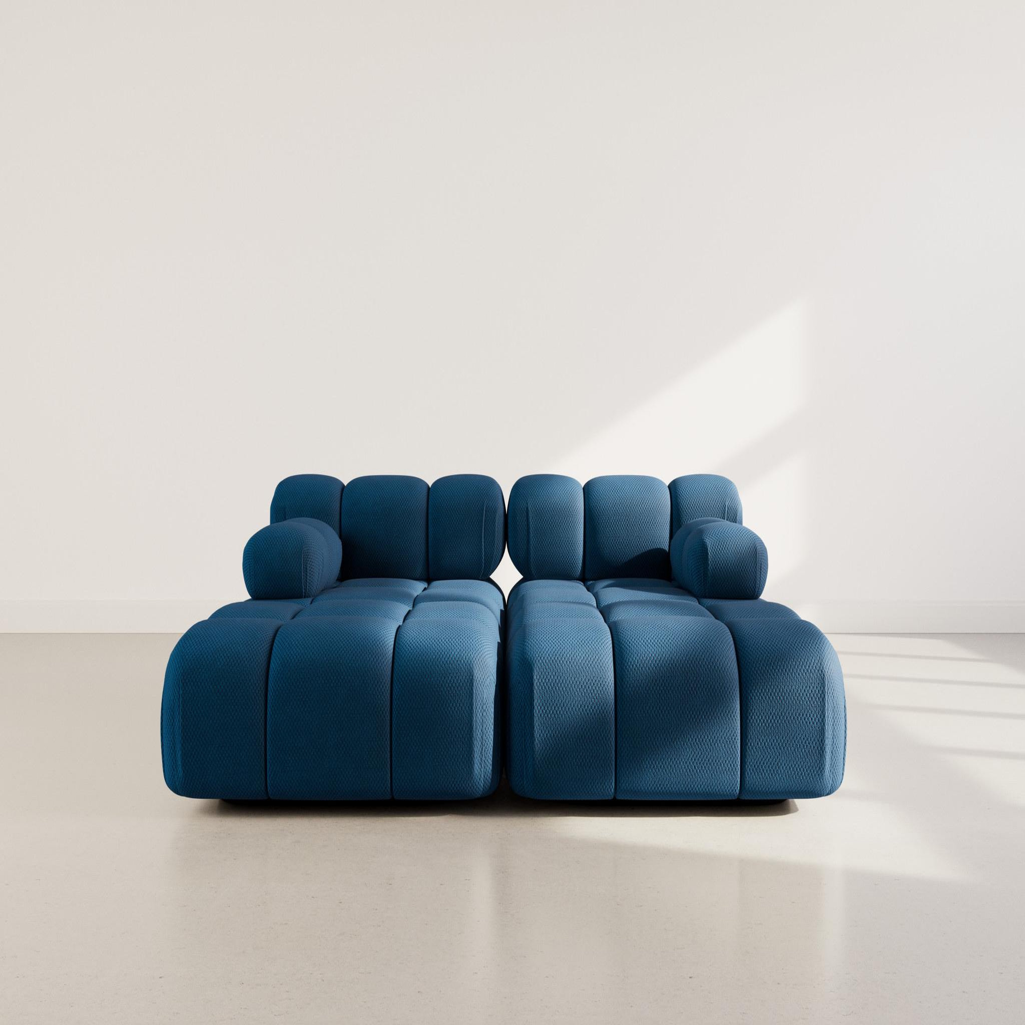 Voir la diapositive 2 : LISA DESIGN Ruby - canapé droit 4 places avec double méridienne - assise profonde - en velours texturé