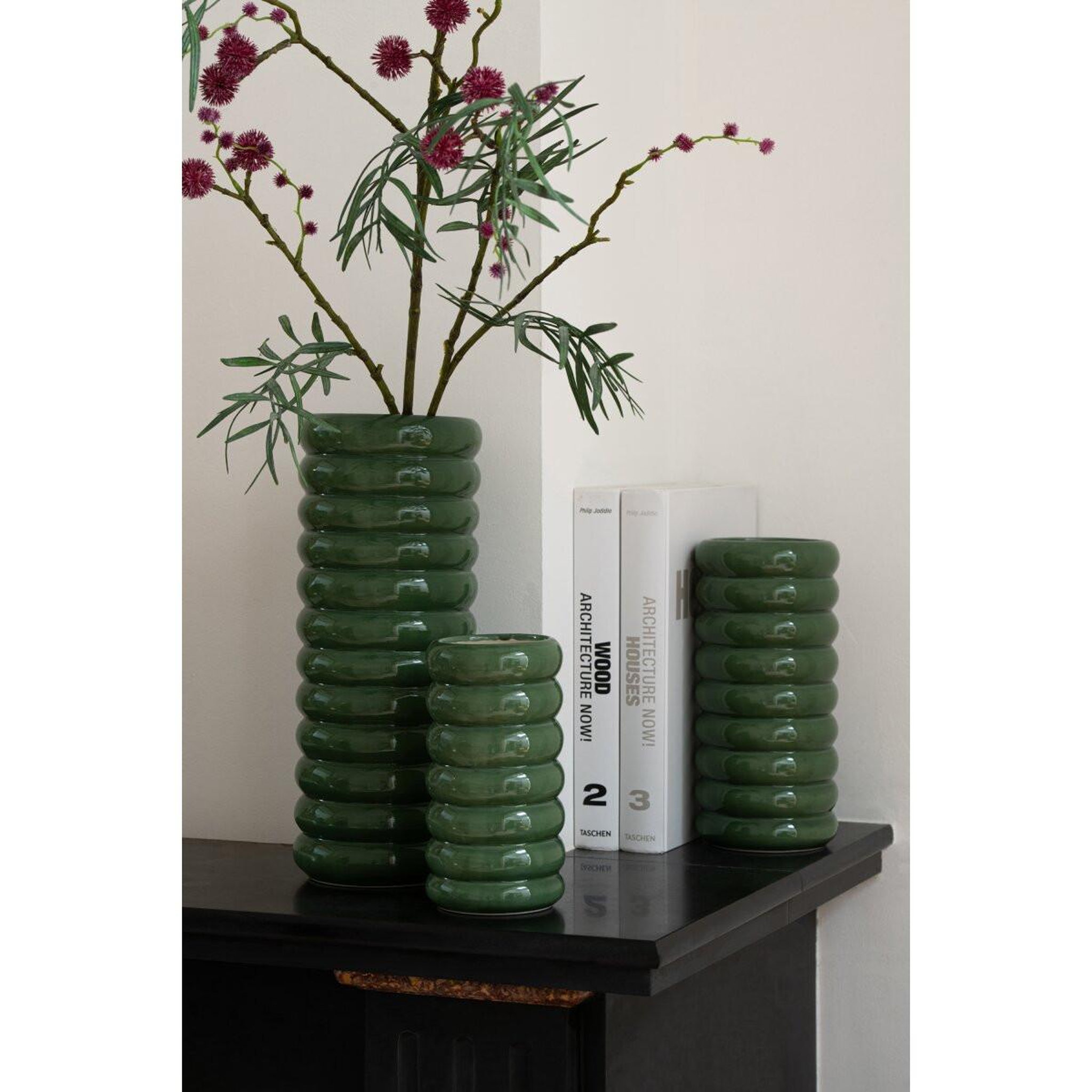 Voir la diapositive 3 : J-LINE Lot de 3 Vases en Porcelaine  Mika  33cm Vert