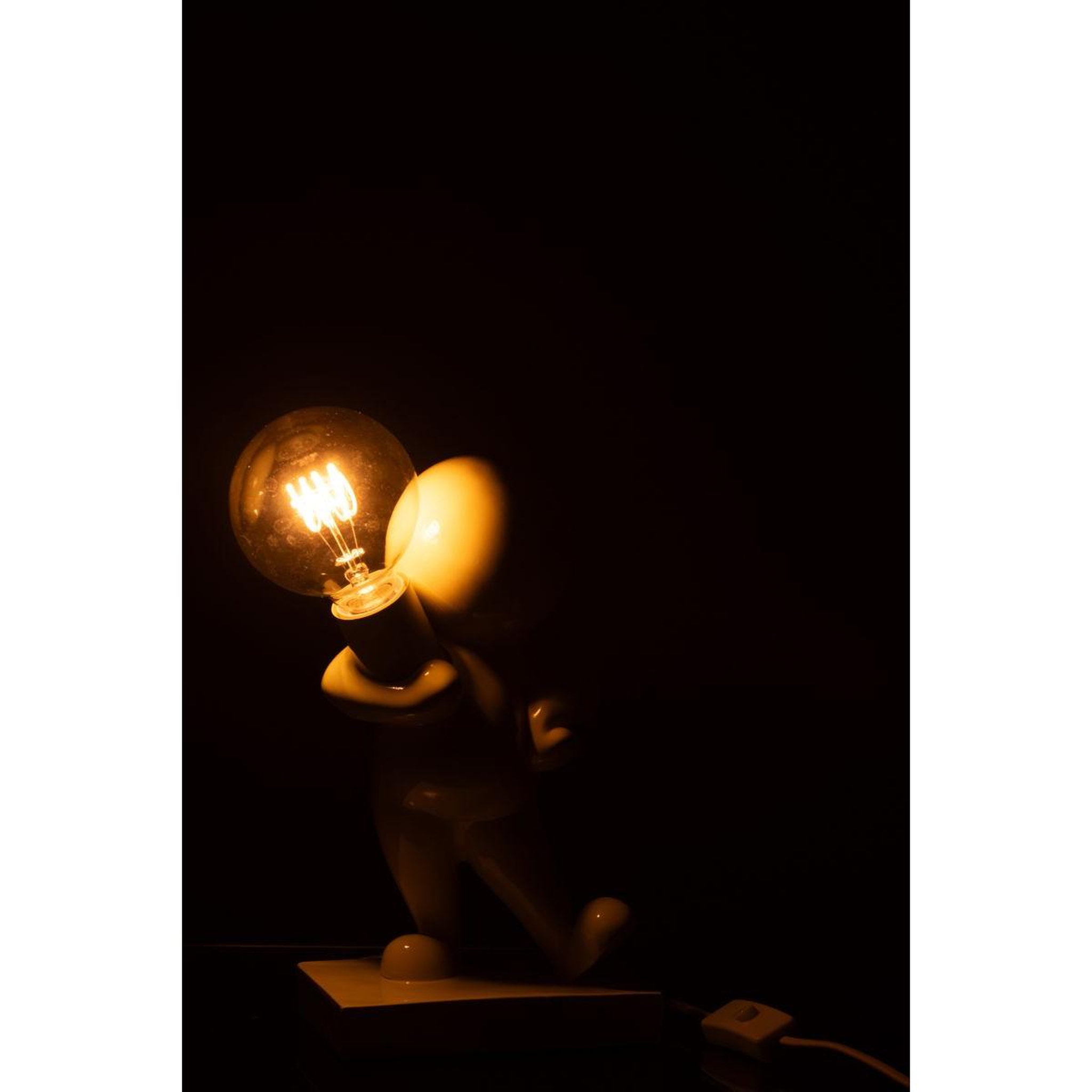 Voir la diapositive 4 : J-LINE Lampe à poser en résine  marcel  30cm jaune