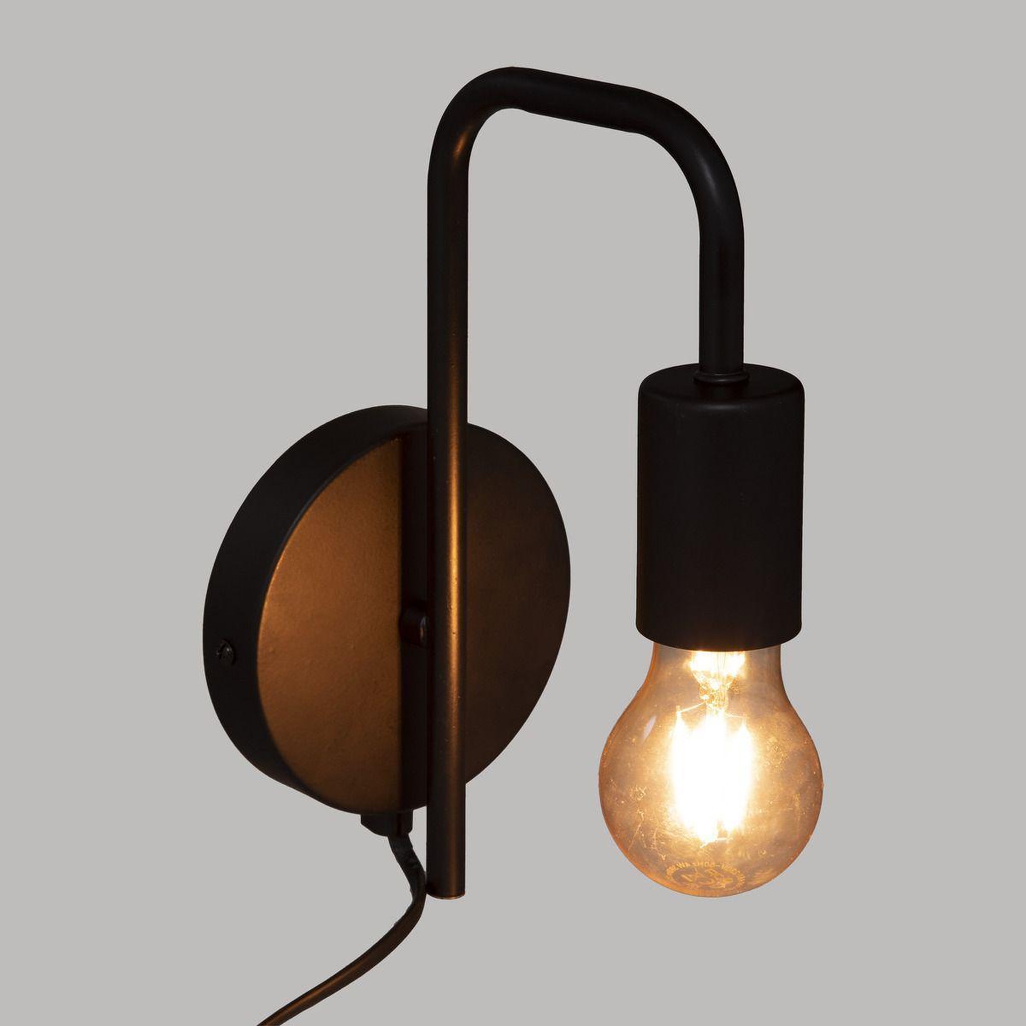 Voir la diapositive 2 : ATMOSPHERA Applique murale design  keli  25cm noir
