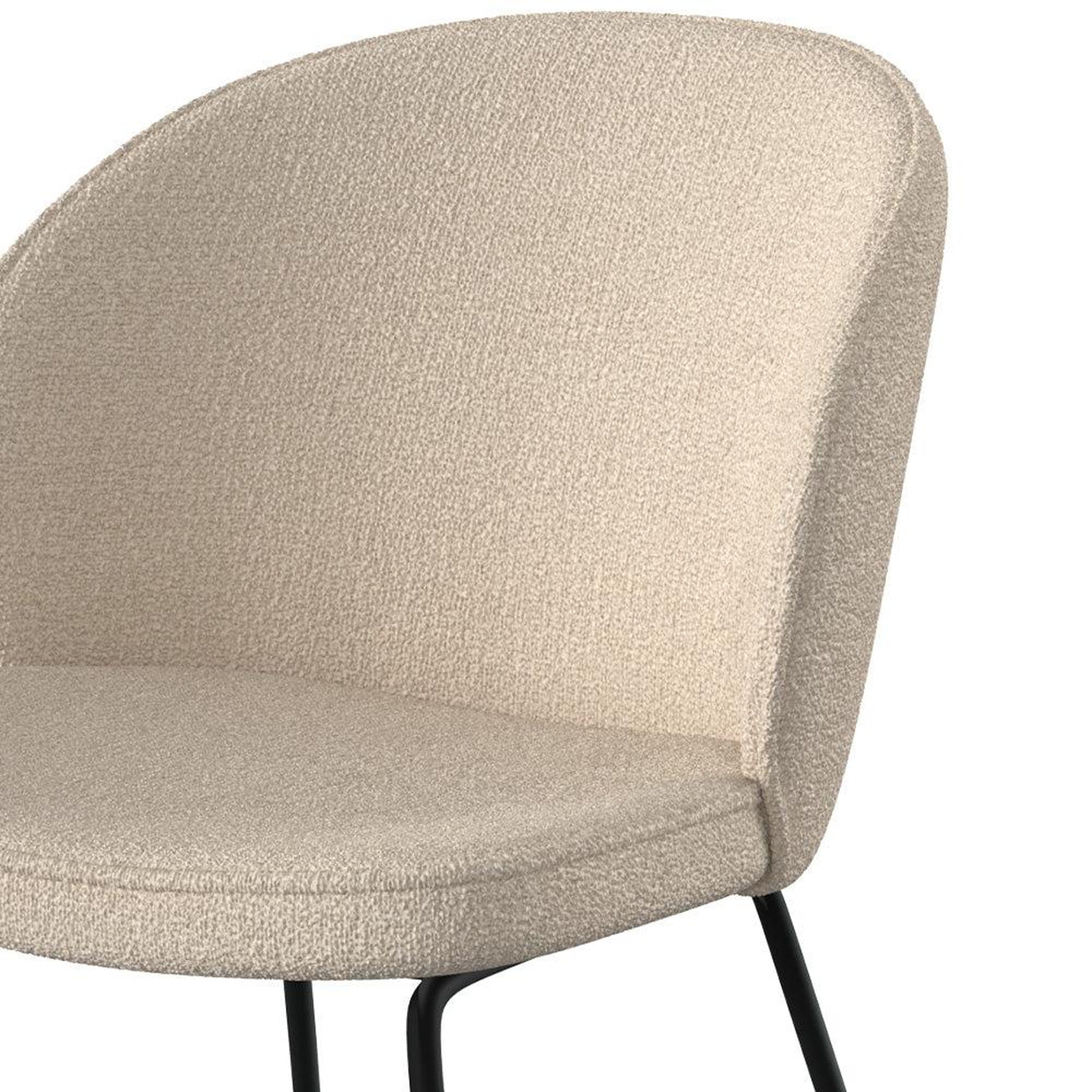 Voir la diapositive 6 : MAISON PAVANE Lot de 2 chaises en tissu bouclé beige et pieds en métal-groom