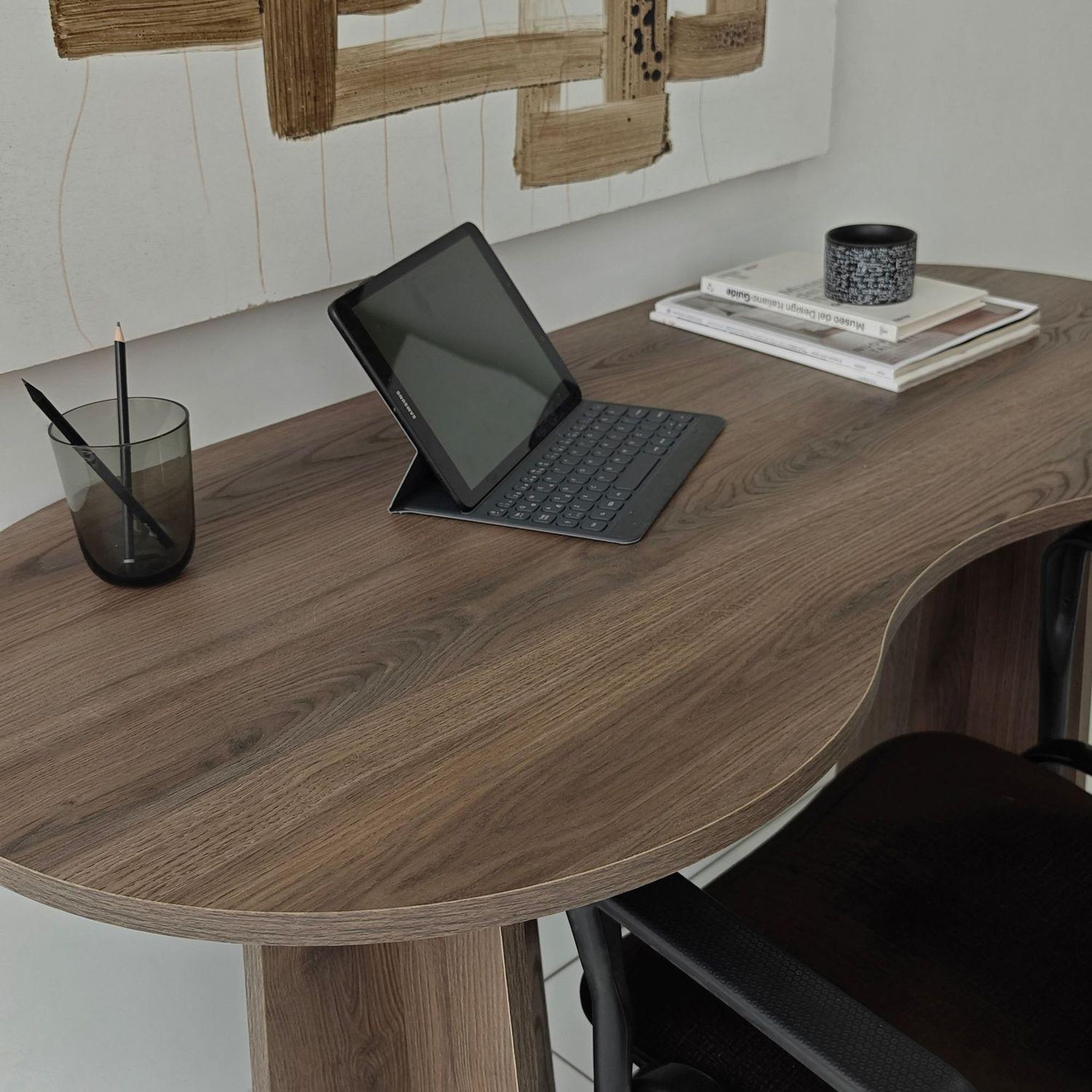 Voir la diapositive 6 : TOILINUX Bureau asymétrique design organique berlin