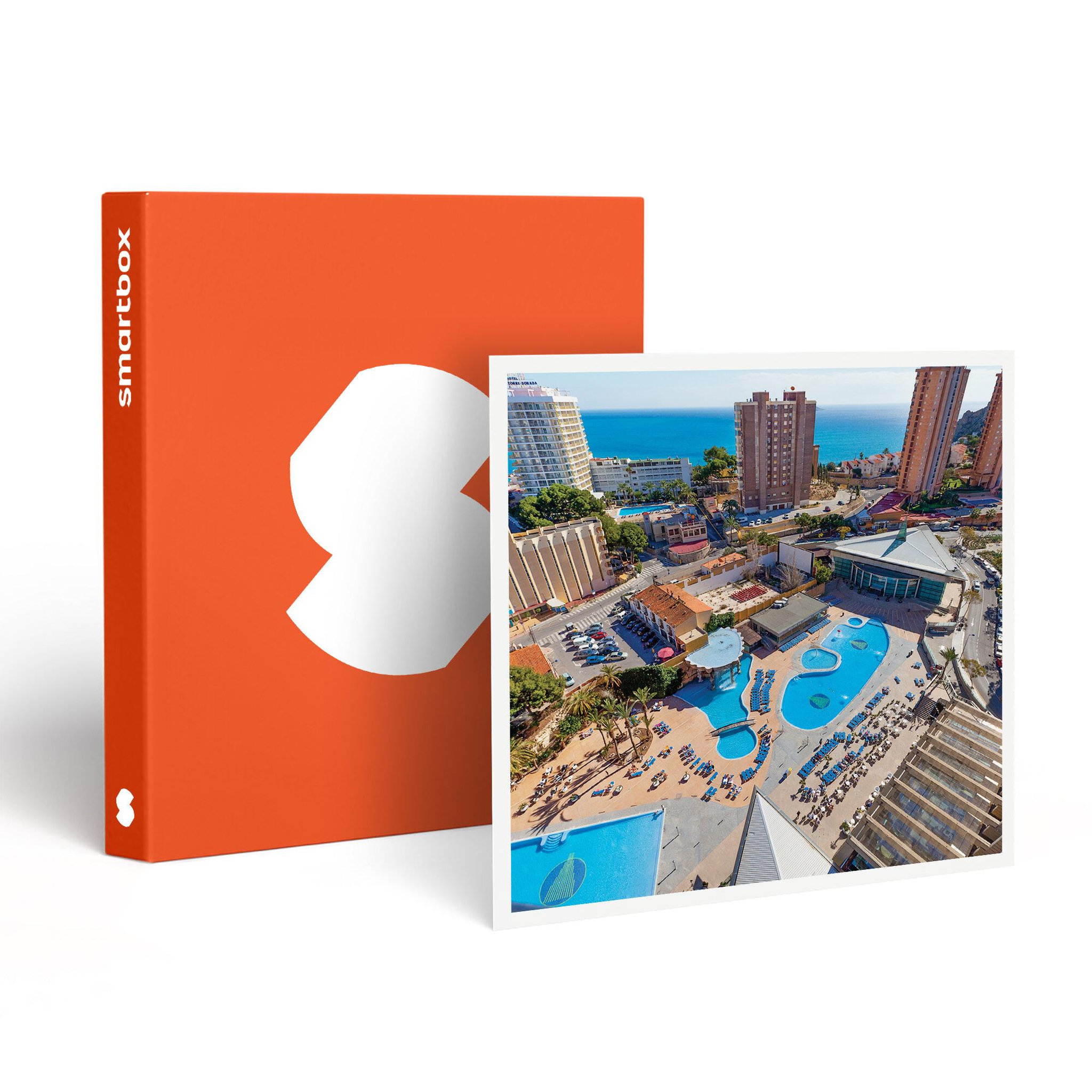 Voir la diapositive 1 : Smartbox 2 jours avec repas sur la Costa Blanca en hôtel 4* à Benidorm - Coffret Cadeau Séjour