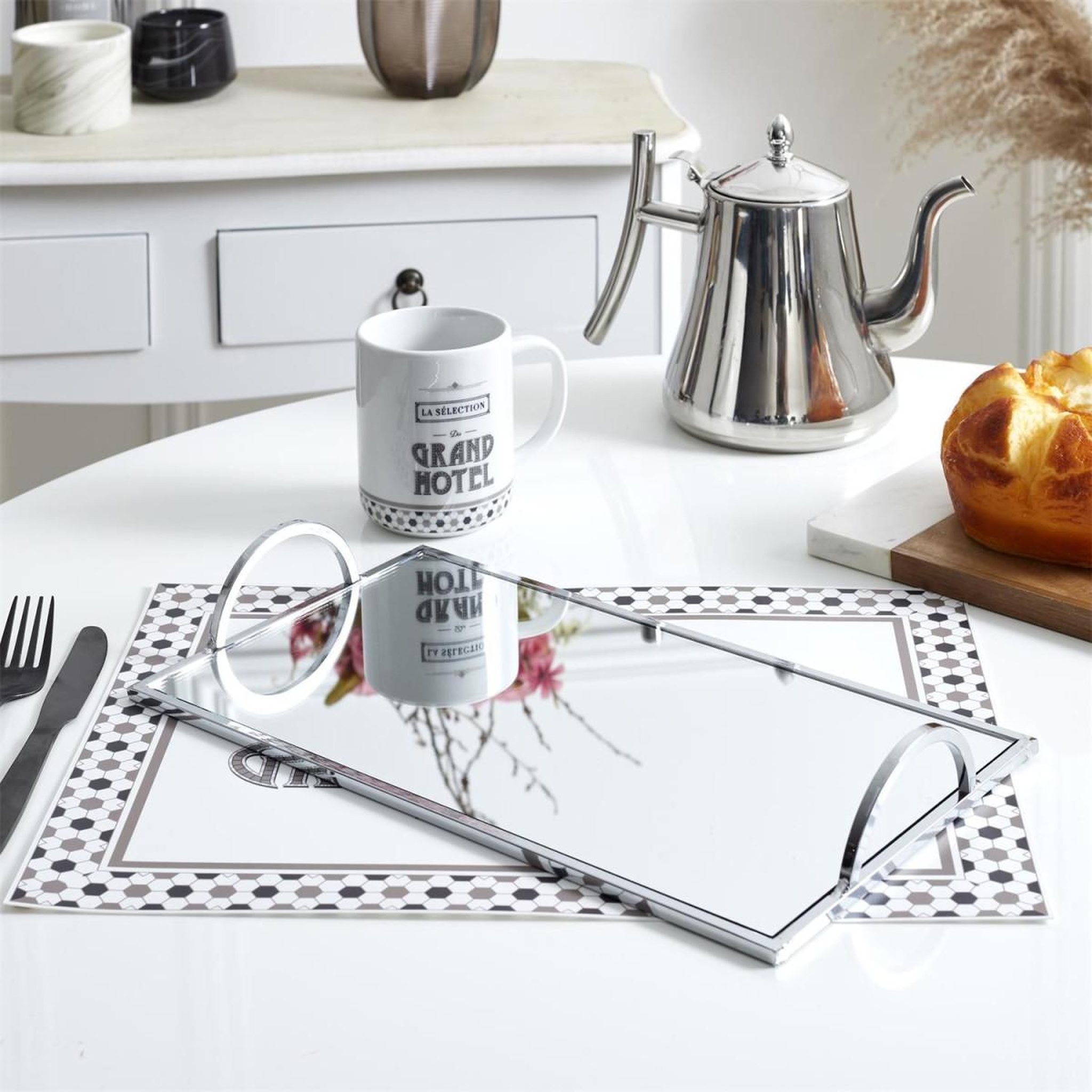 Voir la diapositive 2 : The Home Deco Factory Plateau de service  miroir  35cm argent