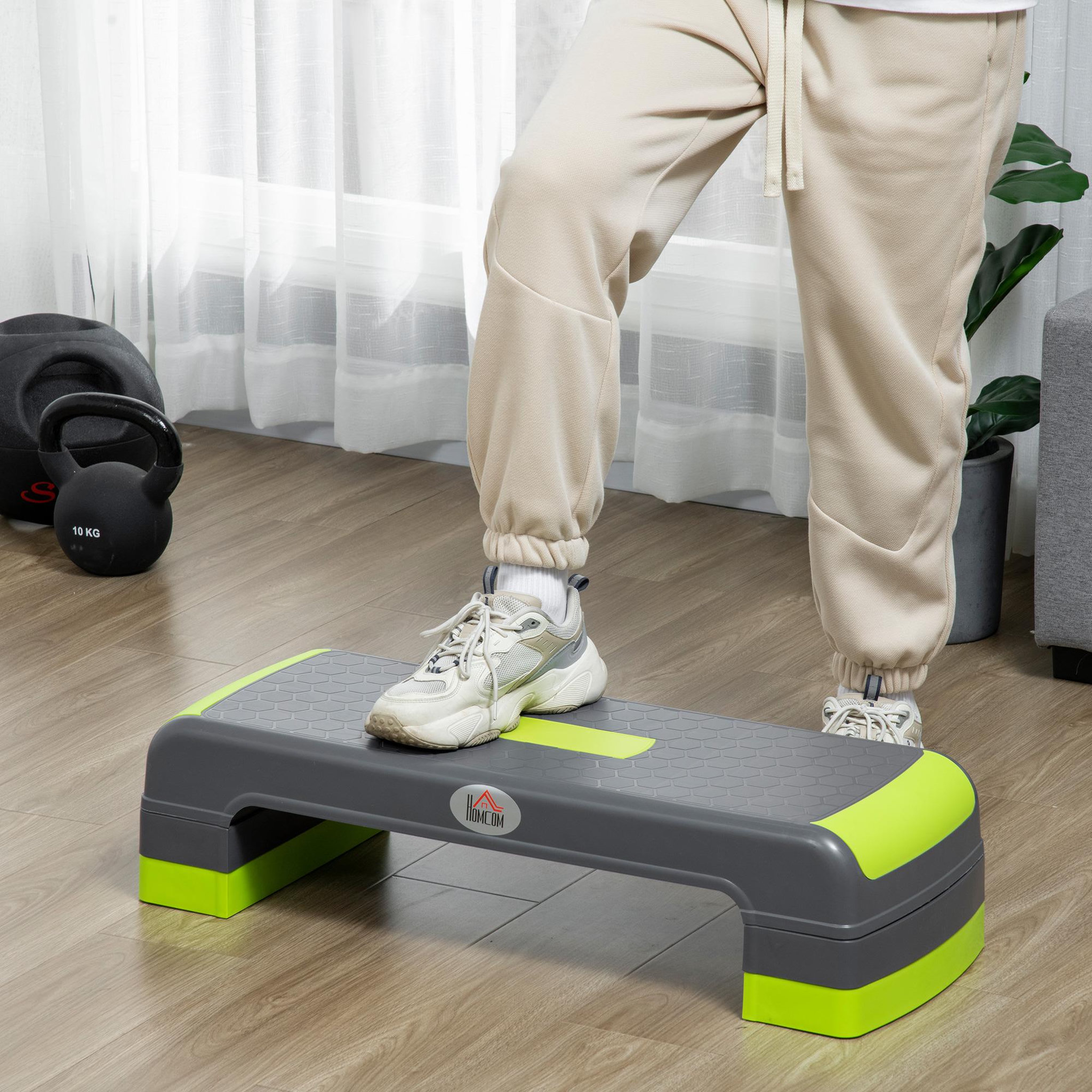 Voir la diapositive 2 : HOMCOM Stepper fitness aerobic hauteur reglable surface antiderapante dim. 78l x 28l x 10/15/20h cm pp noir vert
