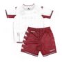 Voir la diapositive 2 : KAPPA Aston Villa Mini-Kit Extérieur Garçon Kappa 2021/2022