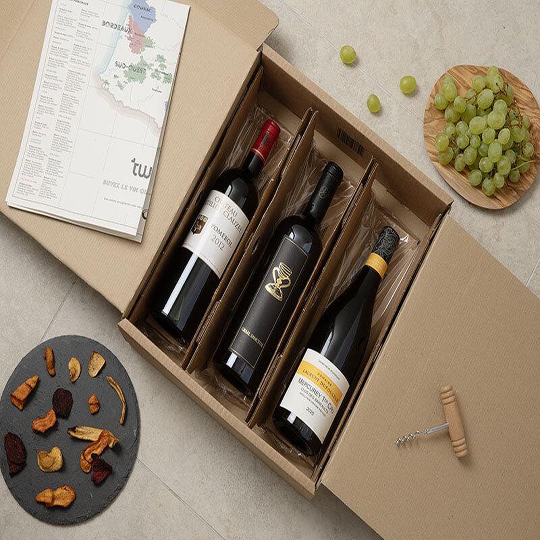 Voir la diapositive 3 : Smartbox Coffret de 3 bouteilles de vin rouge livré à domicile - coffret cadeau gastronomie