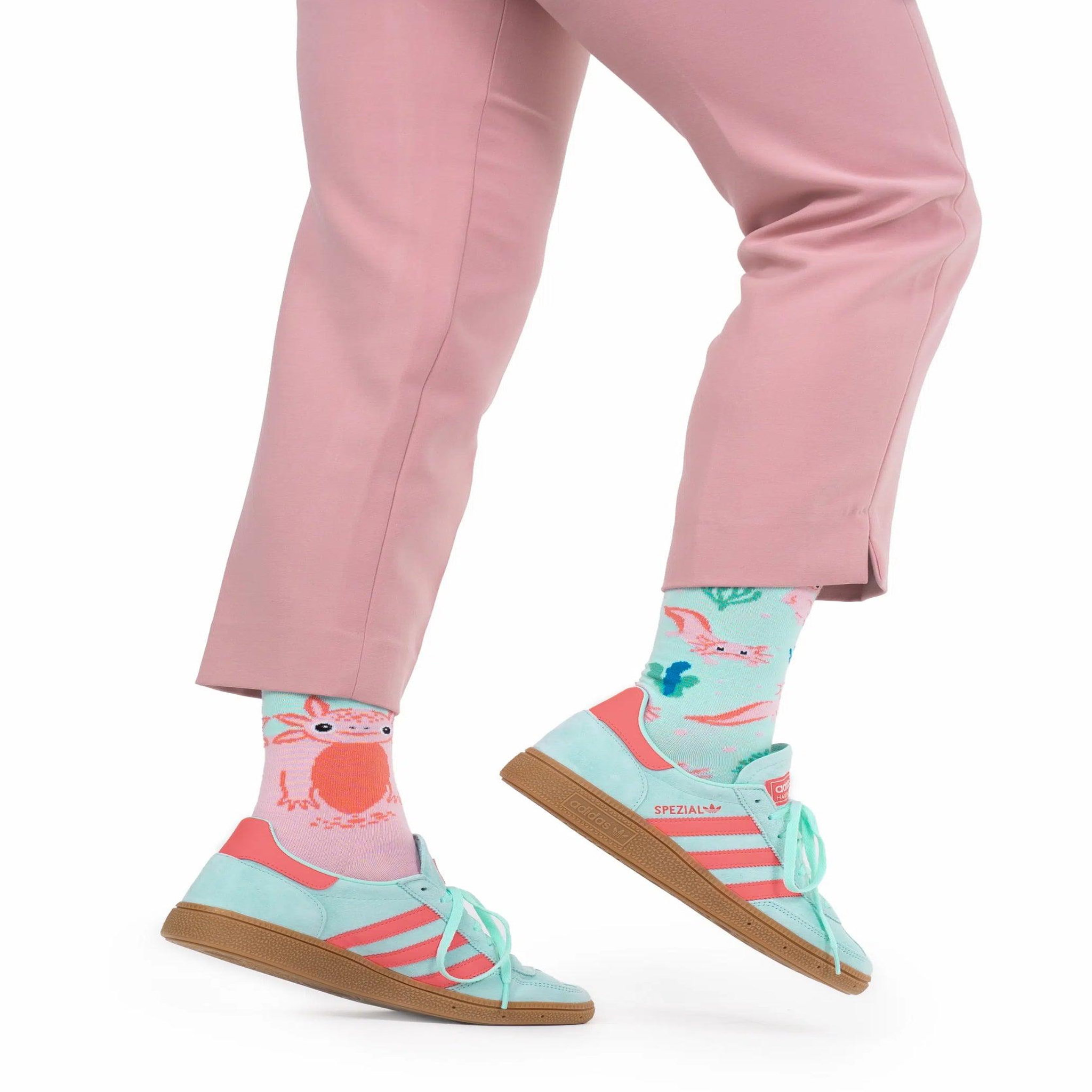 Voir la diapositive 2 : MANY MORNINGS Chaussettes axolotls