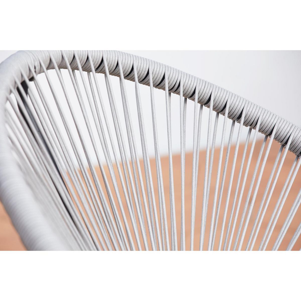 CONCEPT USINE Salon de jardin 2 fauteuils ronds et table basse gris clair ACAPULCO