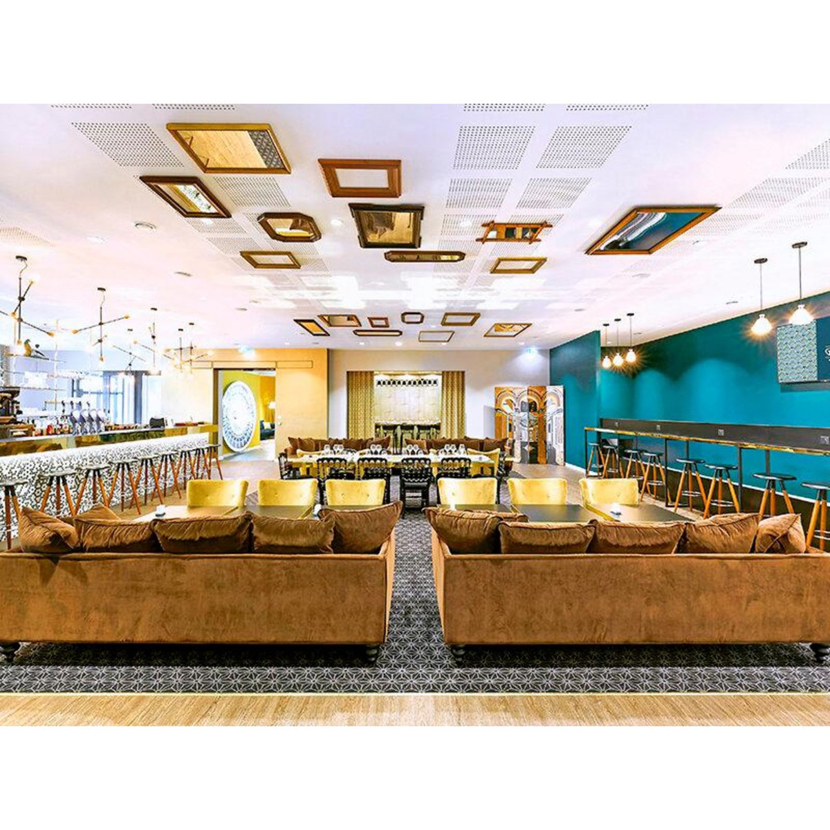 Smartbox 3 jours en famille dans un hôtel 4* inspiré des Années folles aux portes de Lyon - Coffret Cadeau Séjour