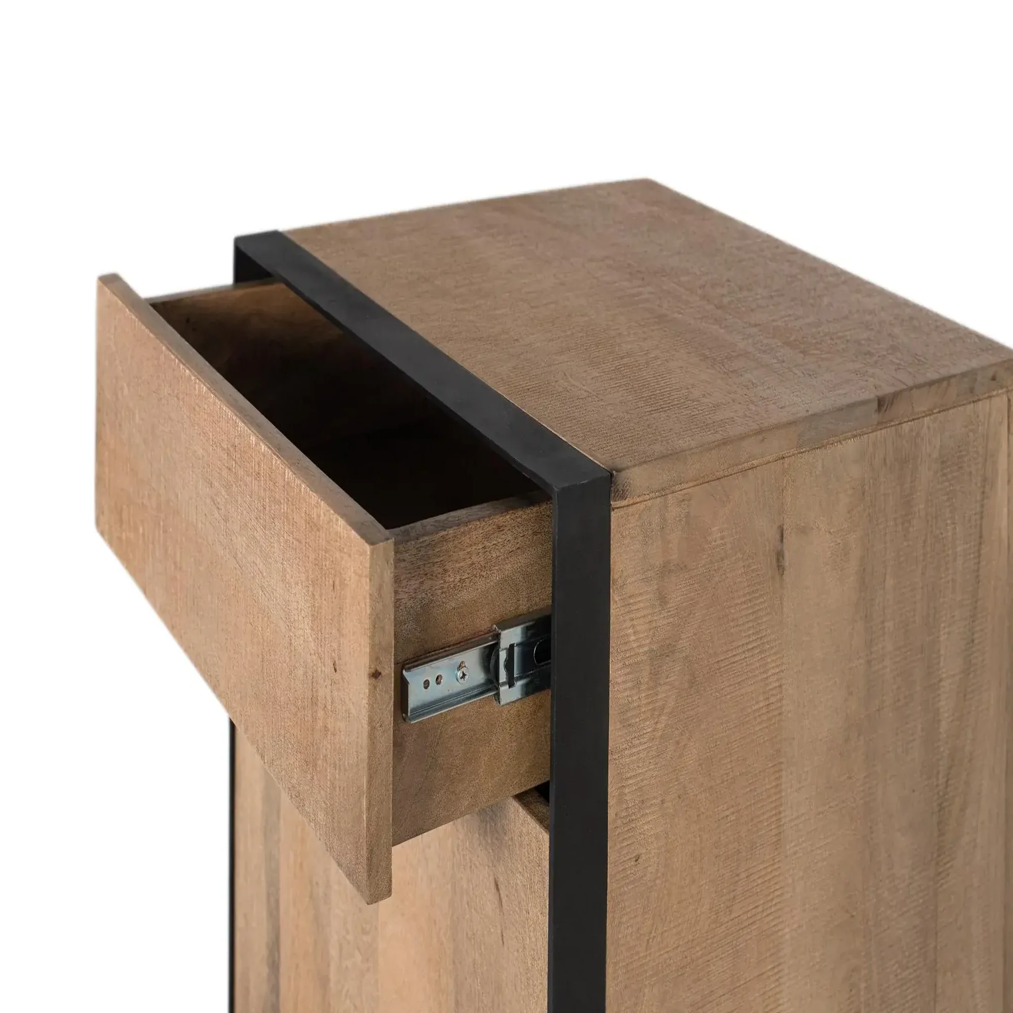 Voir la diapositive 5 : GINER Y COLOMER SL Table de chevet en bois de manguier 45 cm style industriel moderne