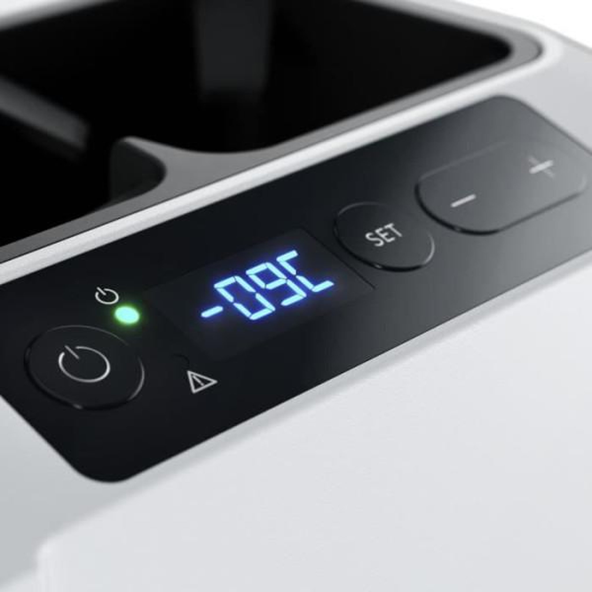 Voir la diapositive 3 : DOMETIC Glaciere   électrique portable - DOMETIC - CFF12 - A compression - 13 litres - 12 V - 24 V allume cigare - 230 V - Noir