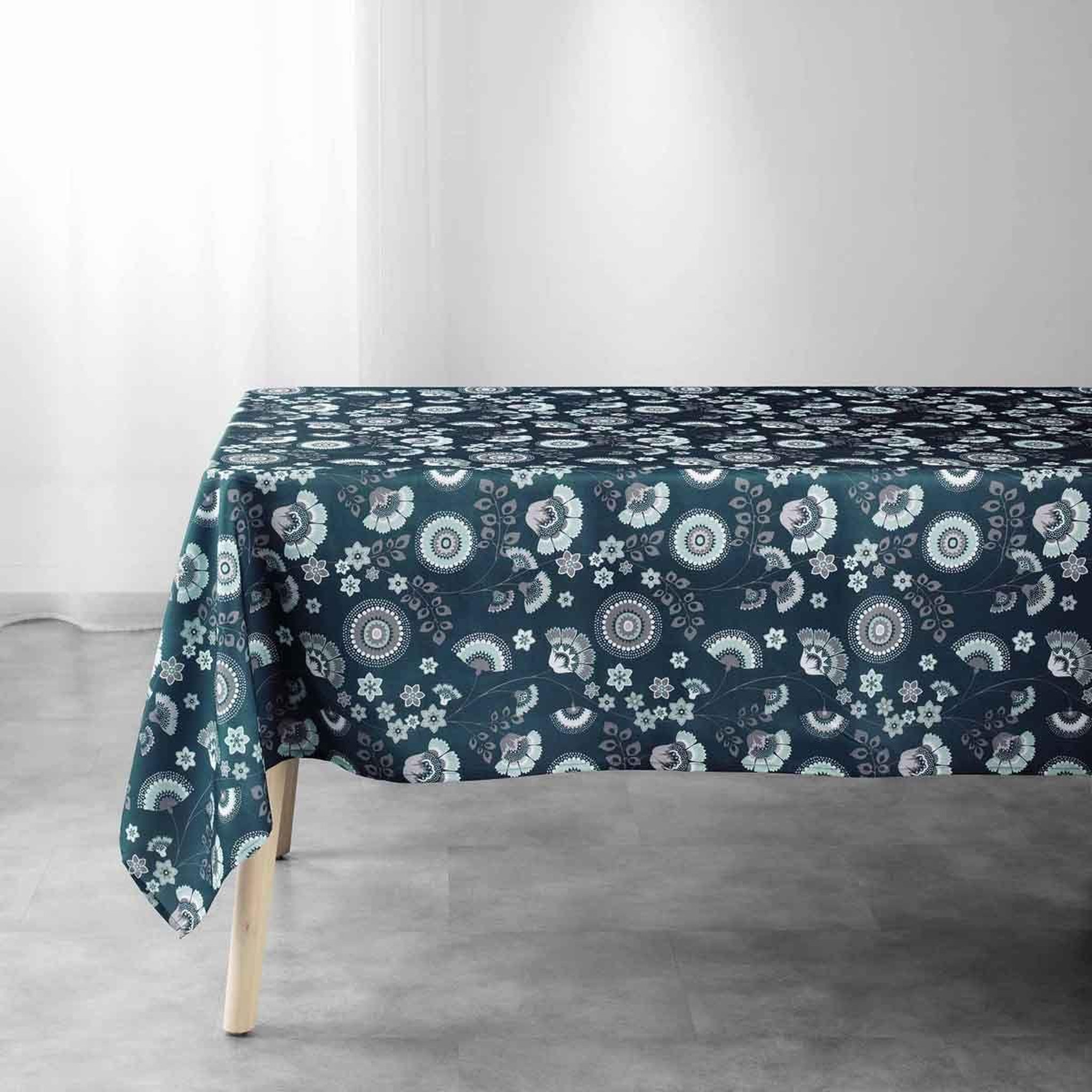 Douceur d'Intérieur Nappe imprimée  garance  145x240cm bleu